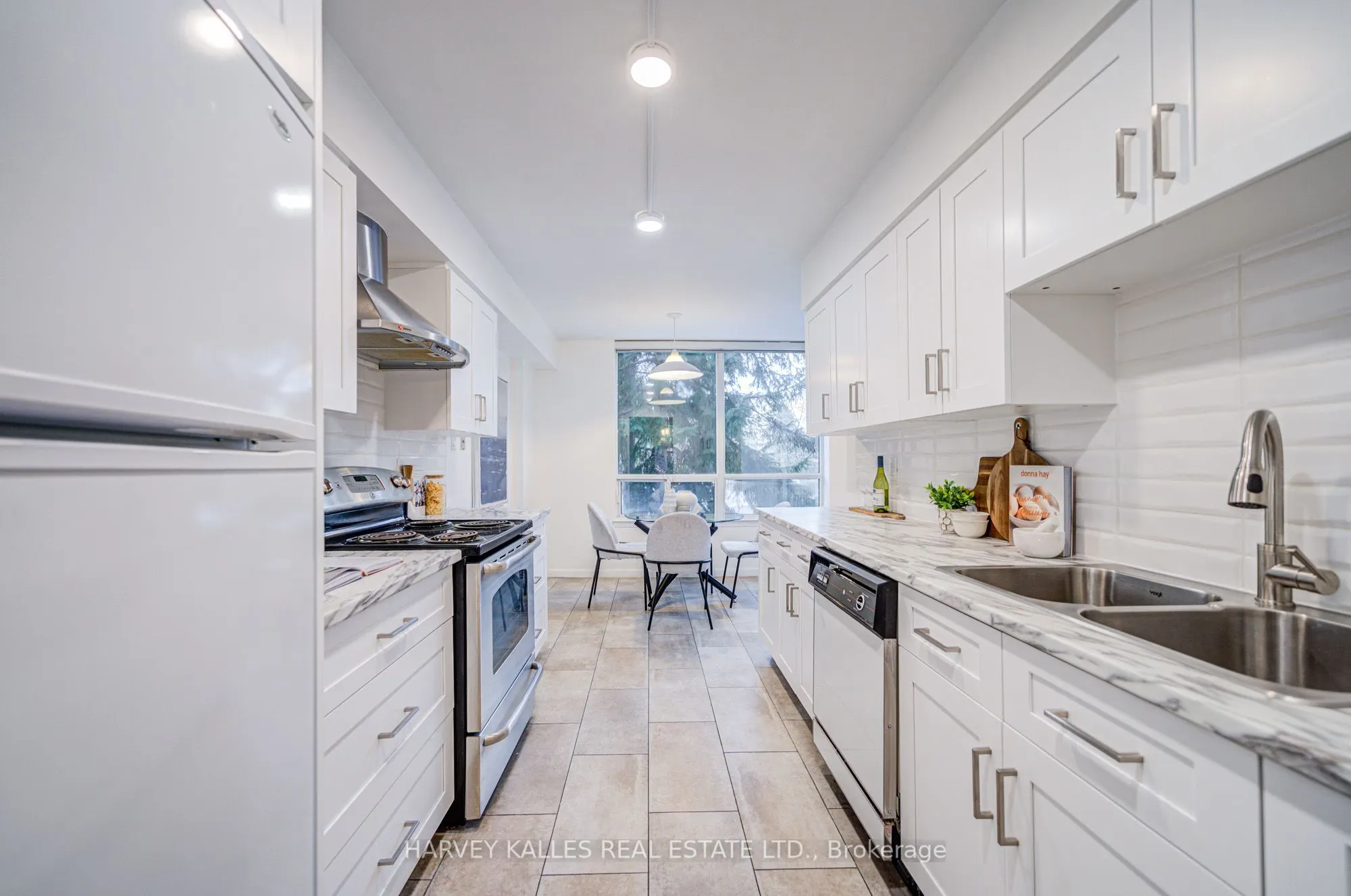 120 Promenade Circle #212