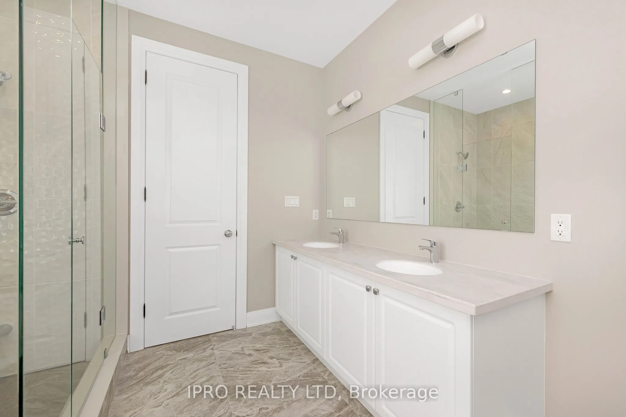 38 Pine Hill Crescent