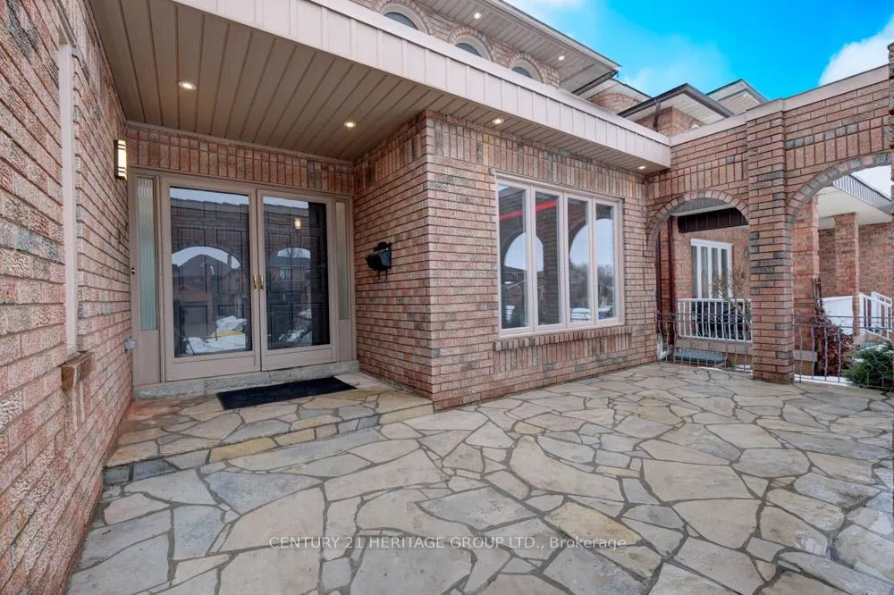 99 Benjamin Drive