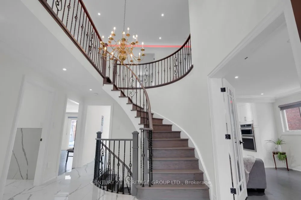 99 Benjamin Drive