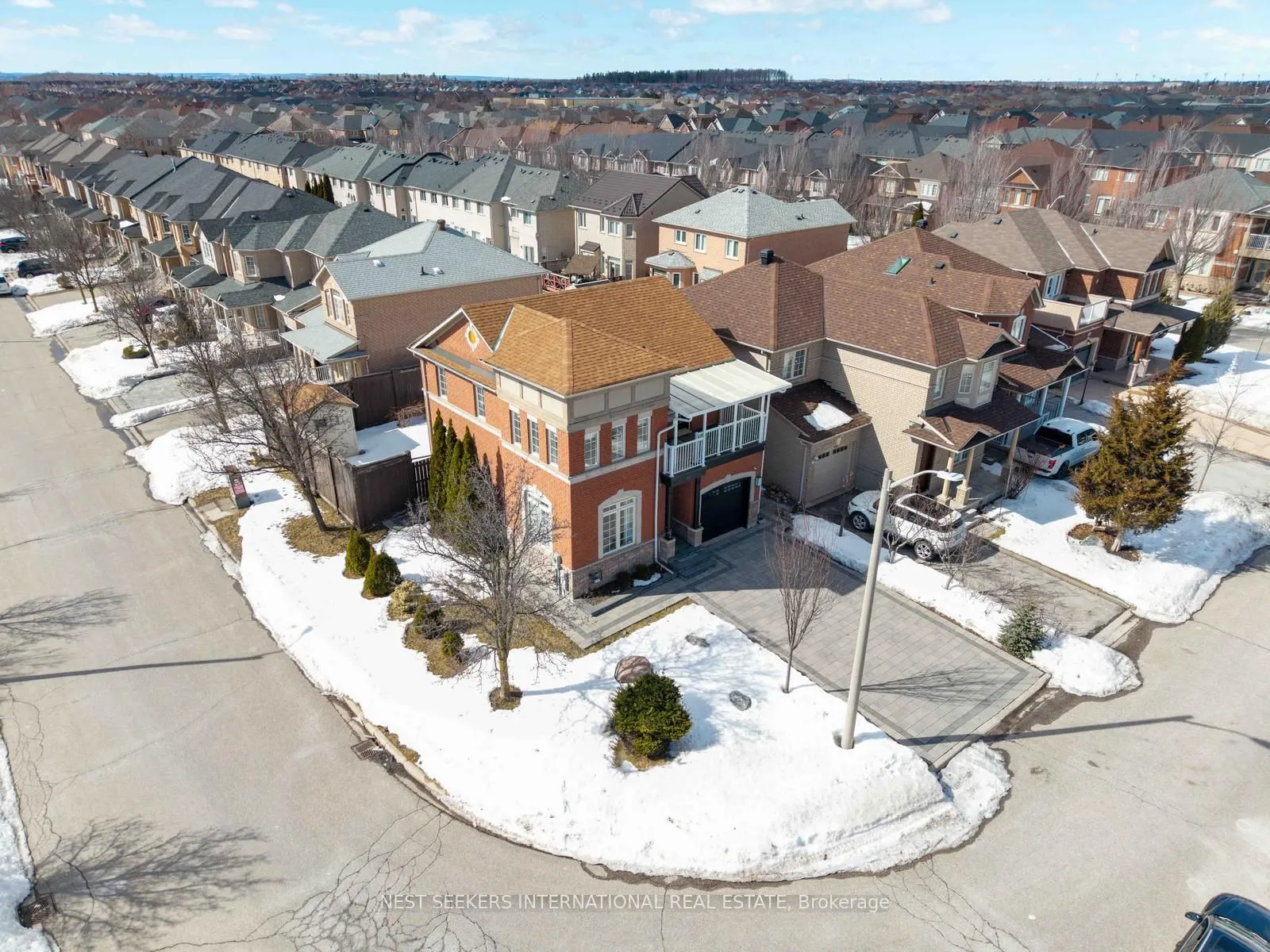 62 Legnano Crescent