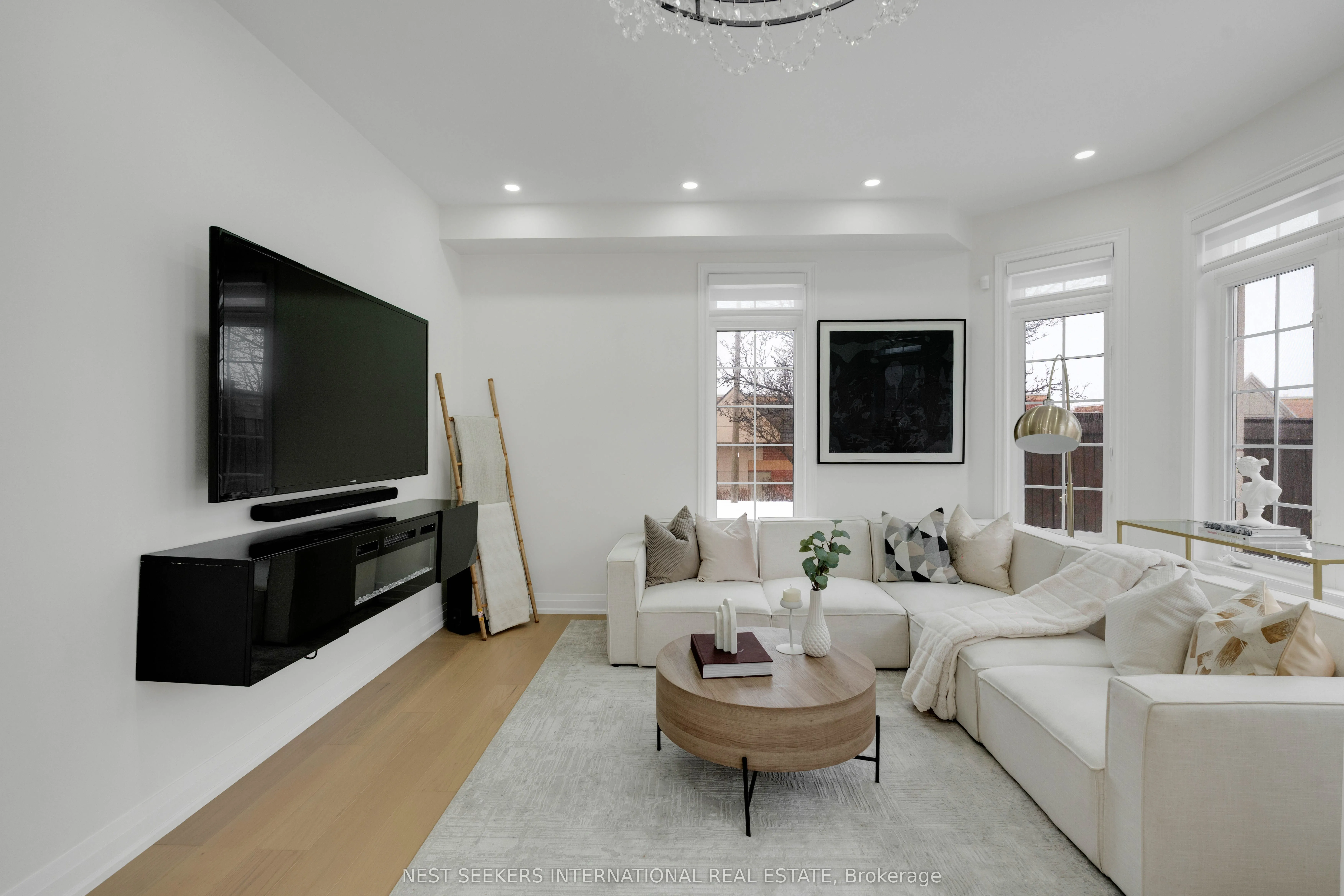 62 Legnano Crescent