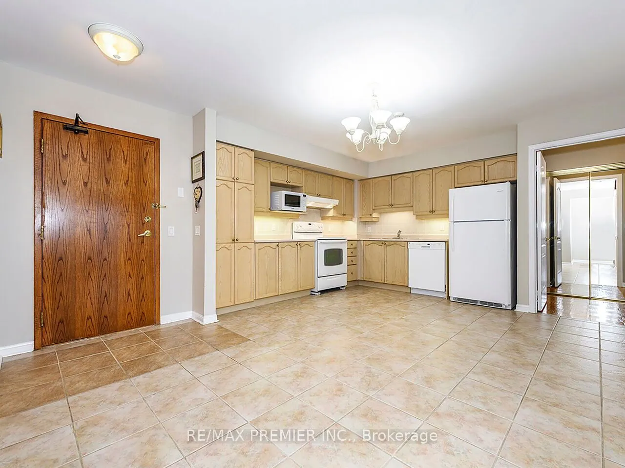 2506 RUTHERFORD Road, #414