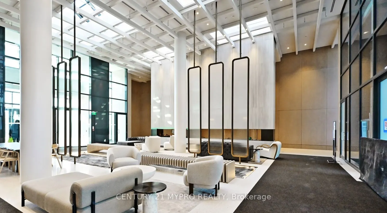 195 Commerce Street, #3006