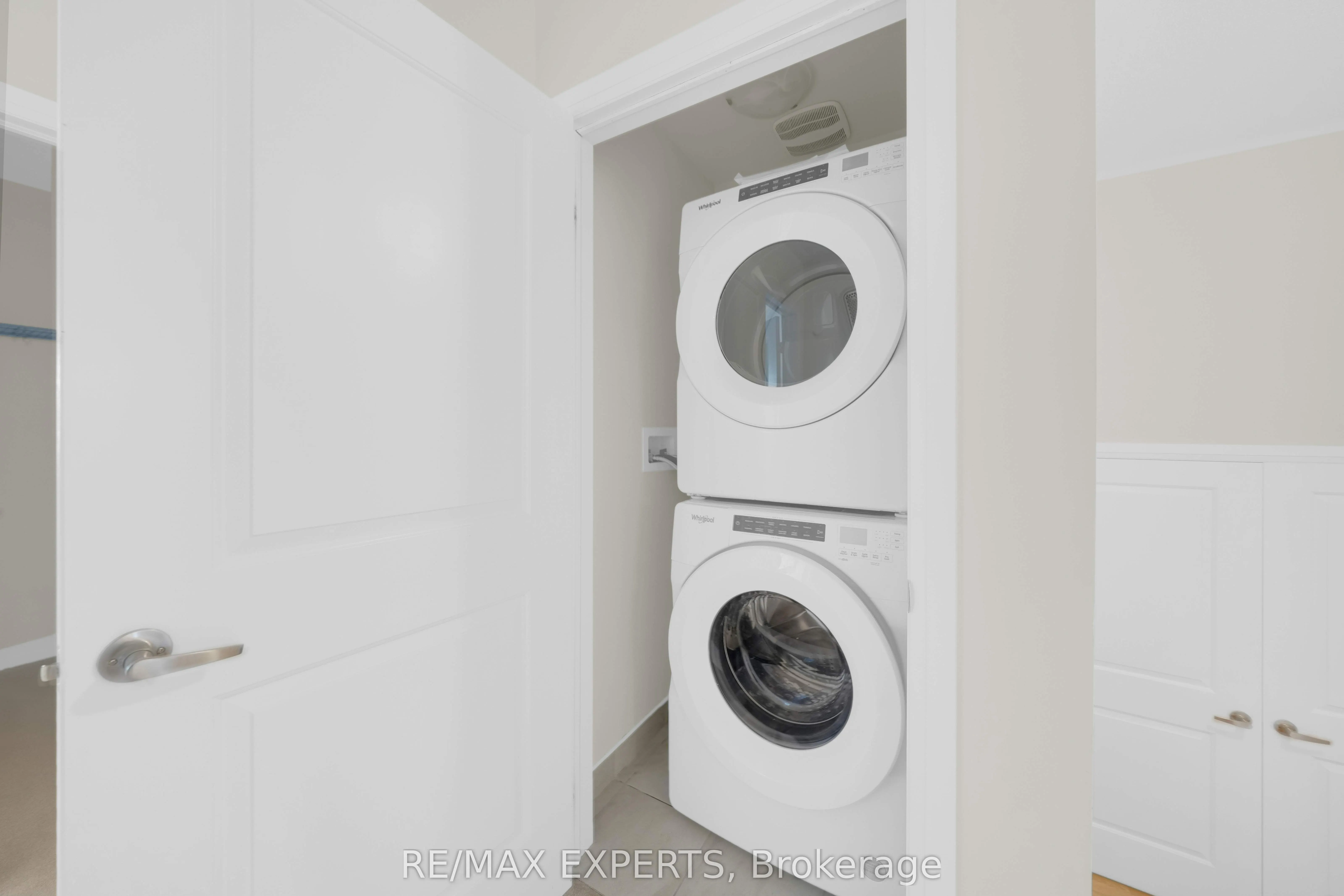 1359 Broderick Street