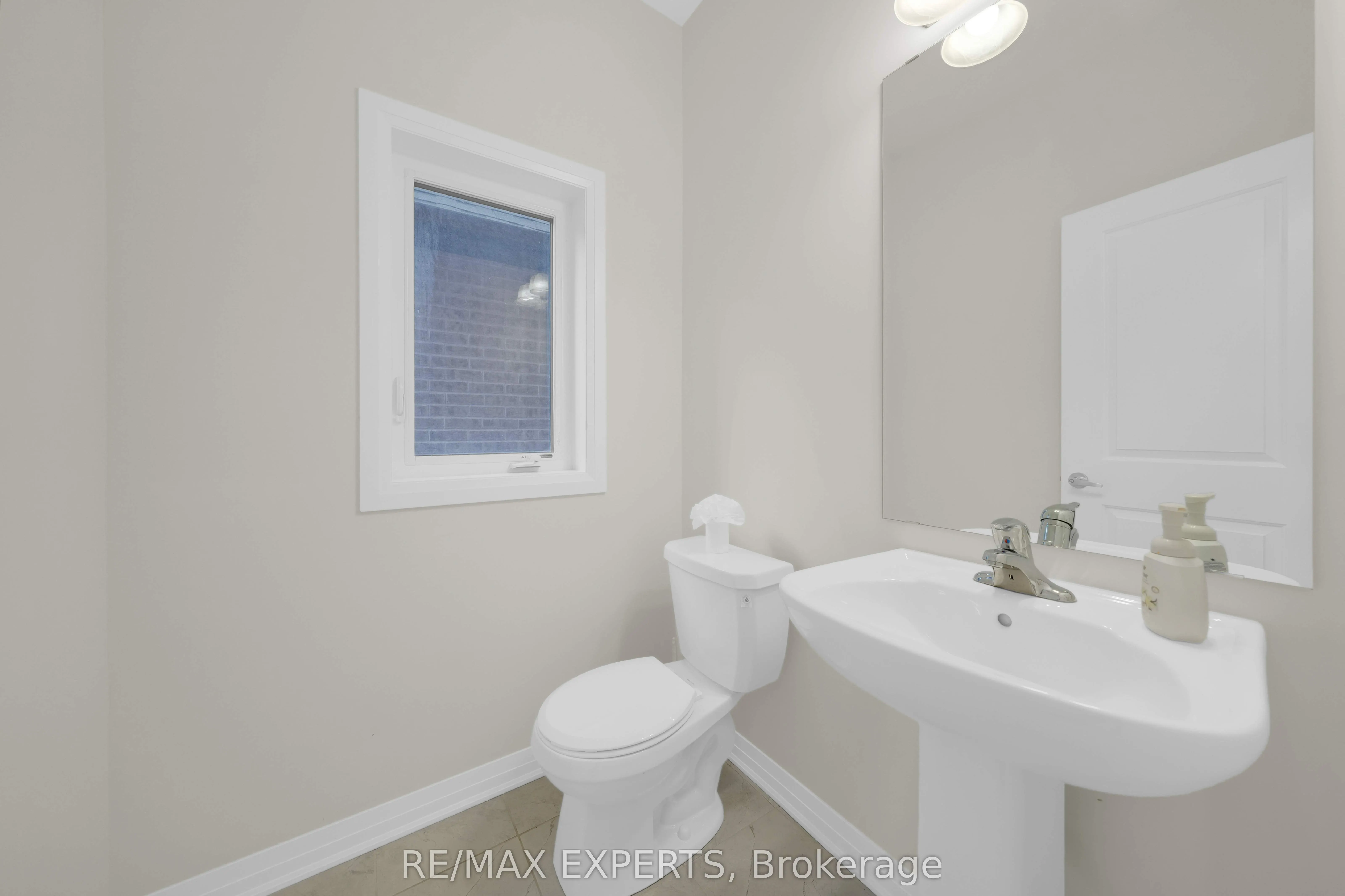 1359 Broderick Street