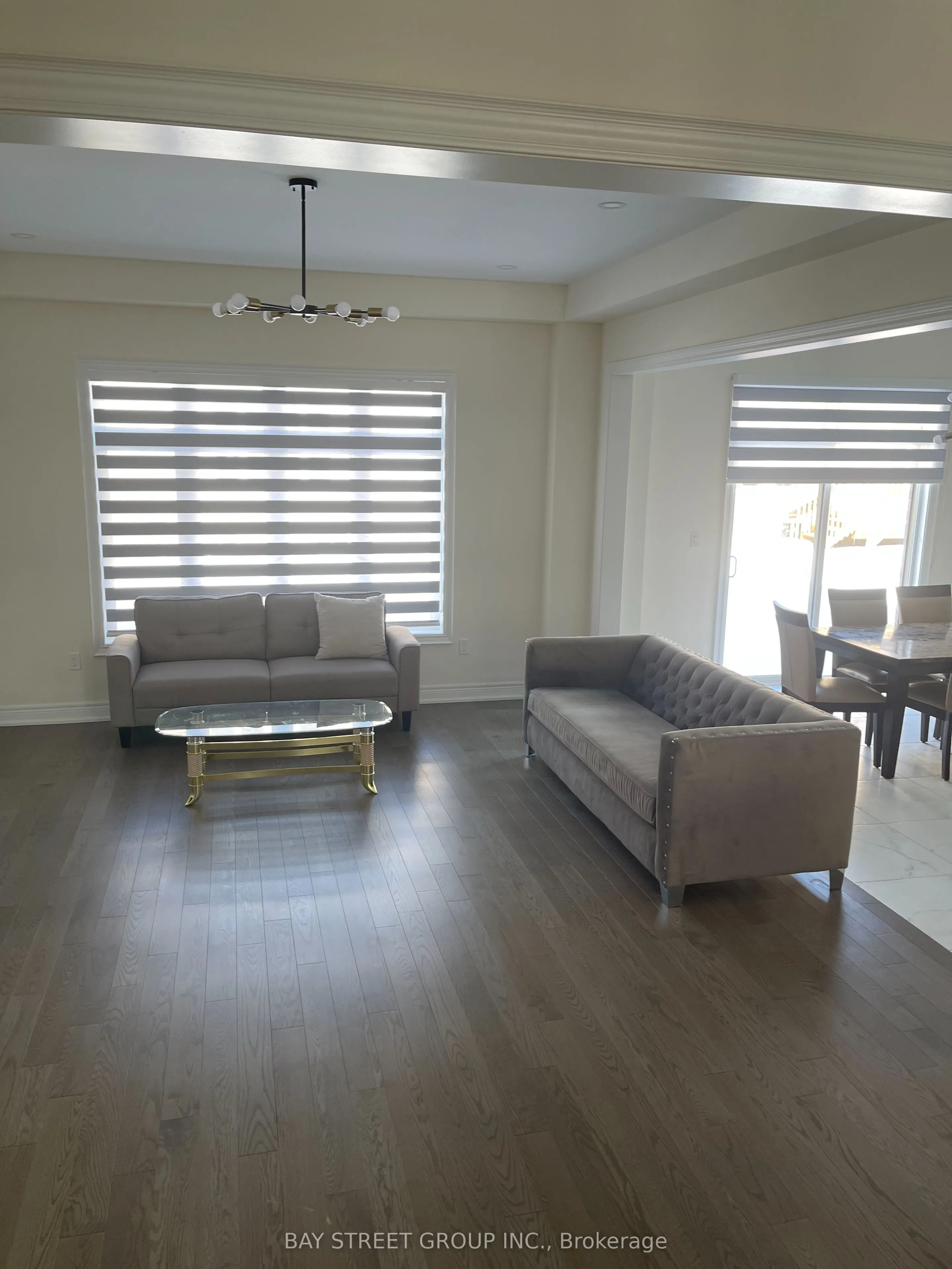 56 Bud leggett Cres Crescent #room