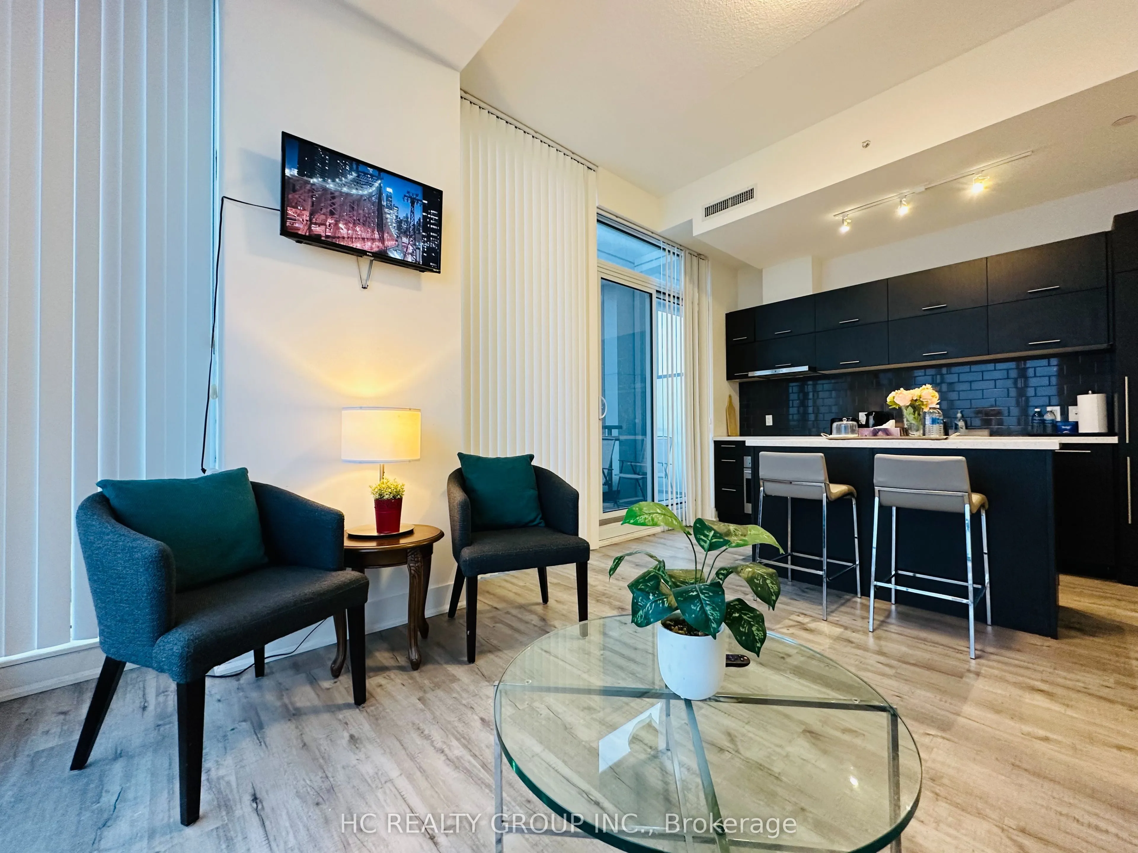 180 Enterprise Boulevard, #607