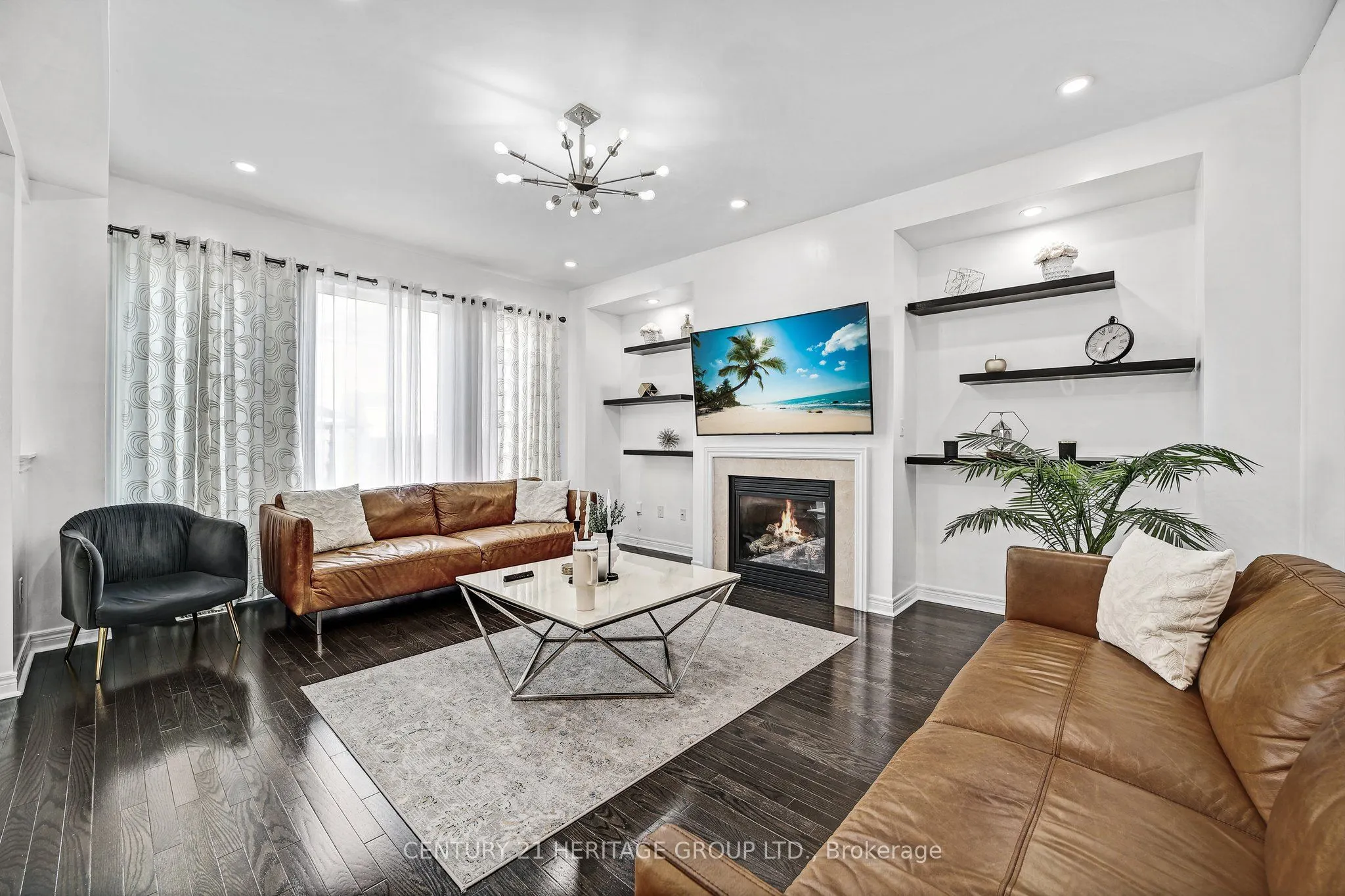 32 Amberwing Landing