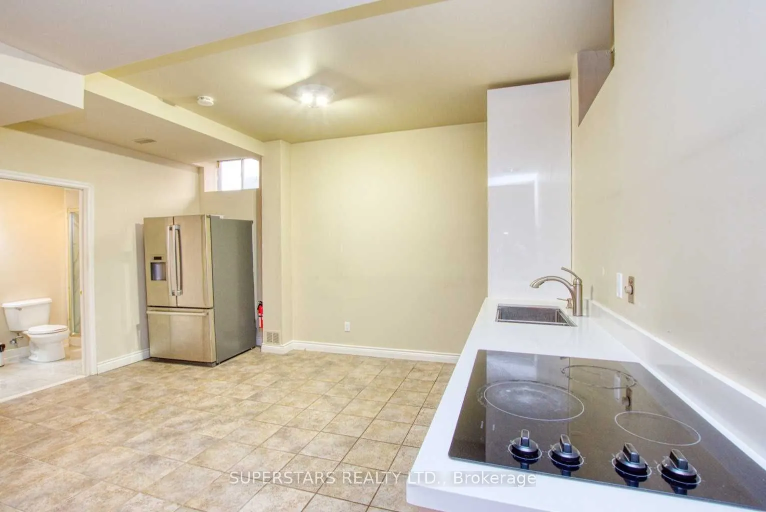 8 Huronia Place #Bsmt