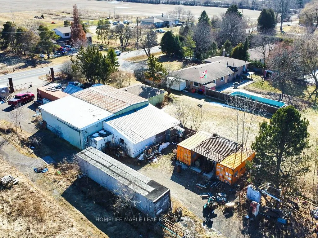 6422 9th Line