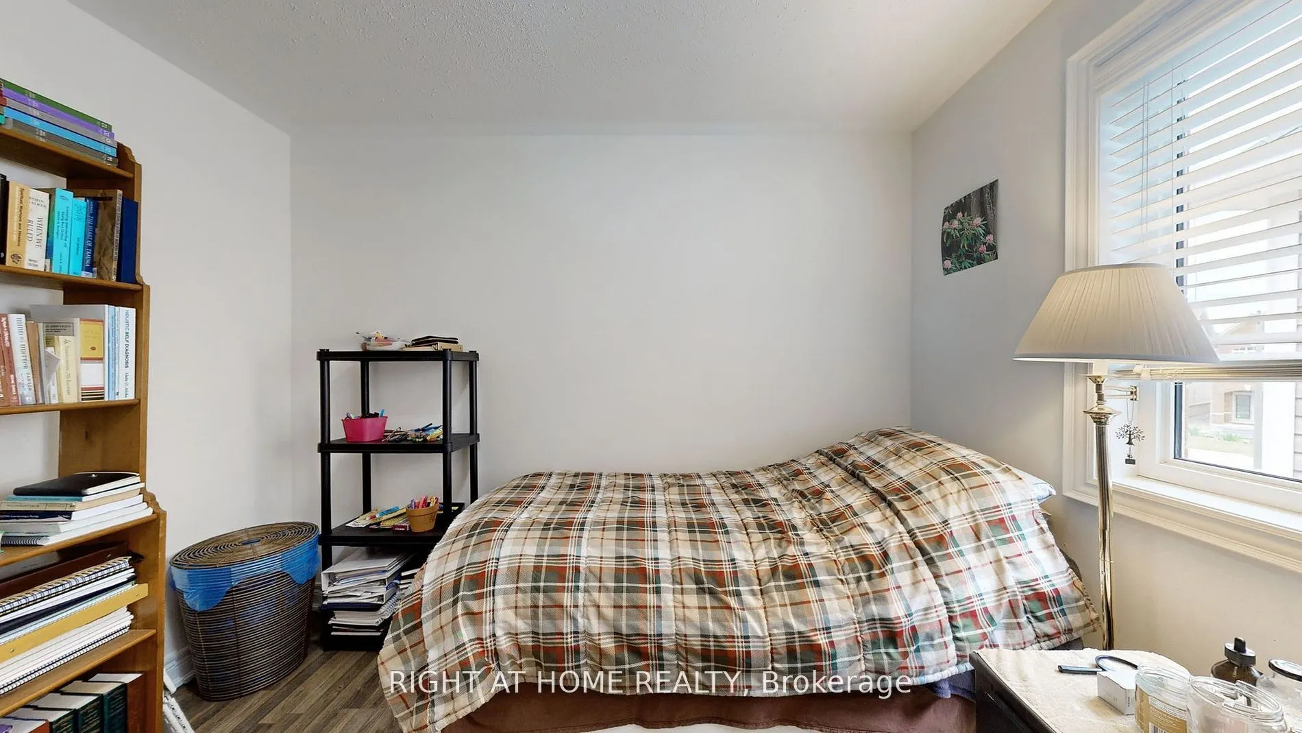 11 Robert Wilson Crescent