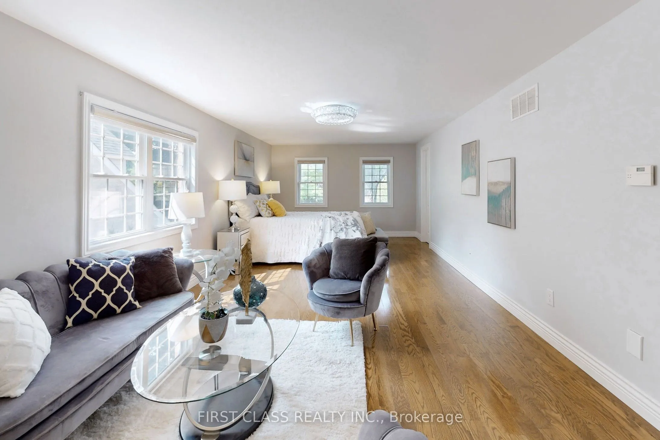 125 Longwater Chase
