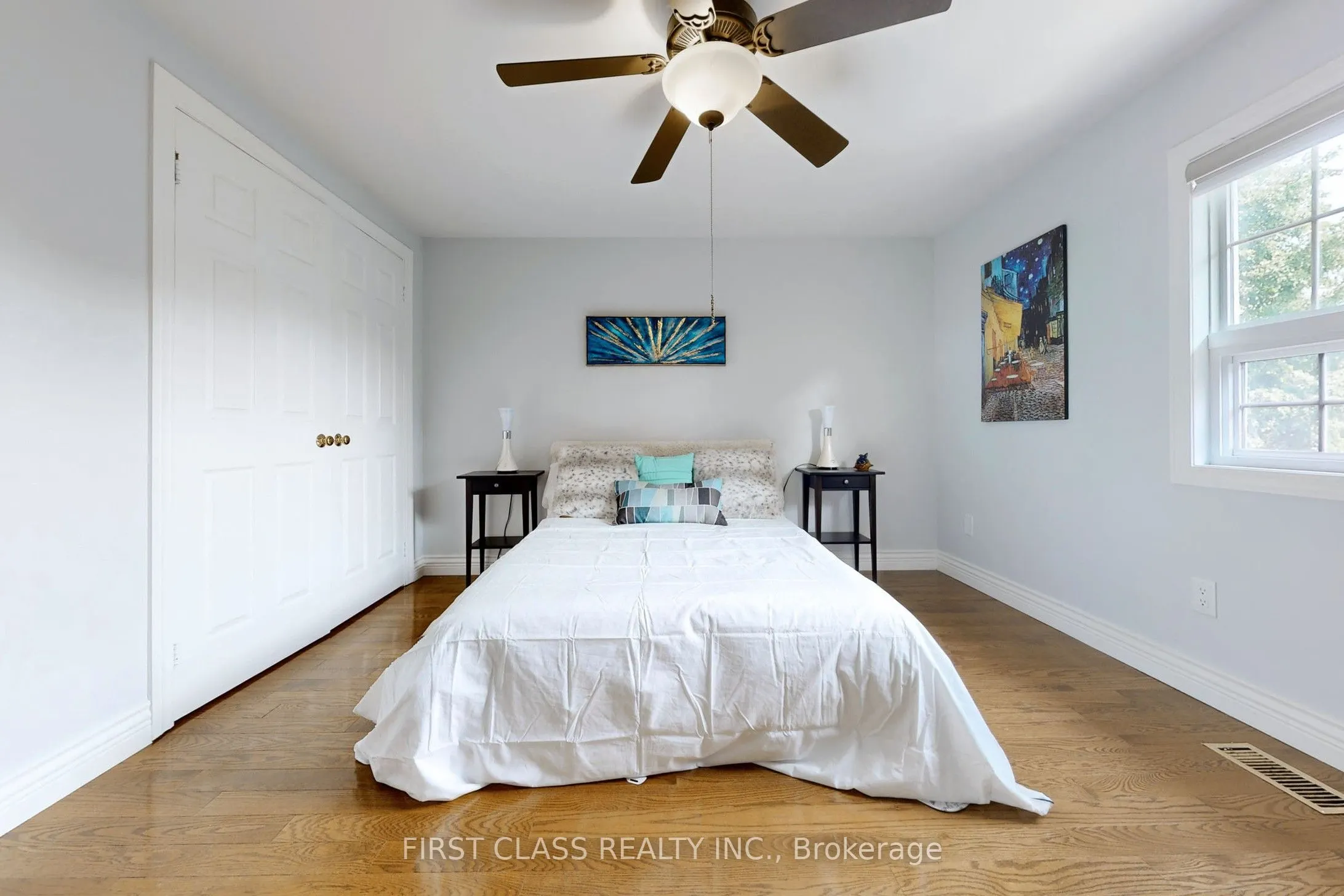 125 Longwater Chase