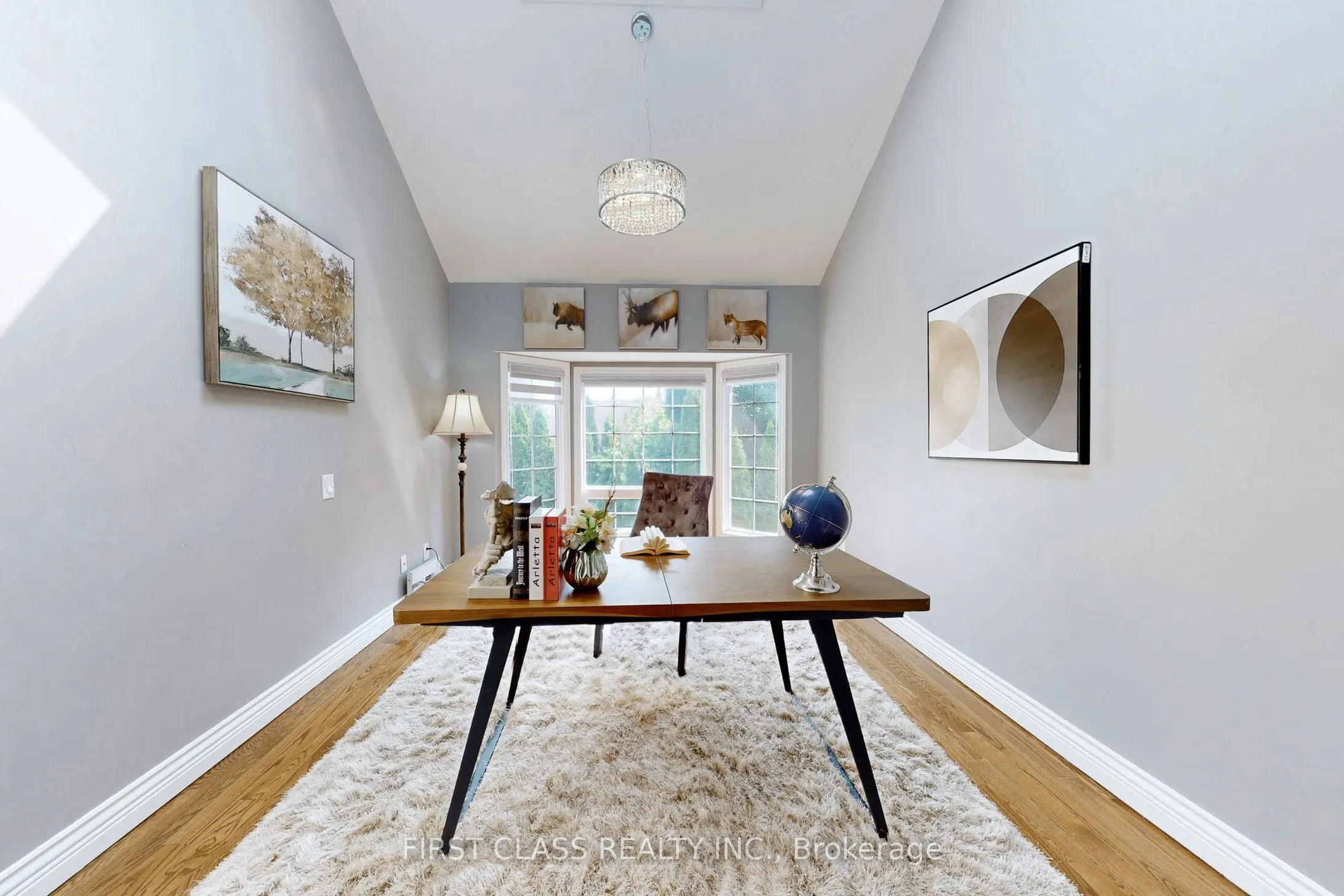 125 Longwater Chase