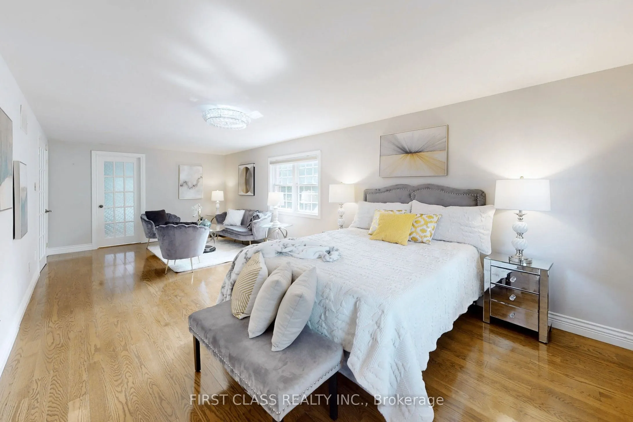 125 Longwater Chase
