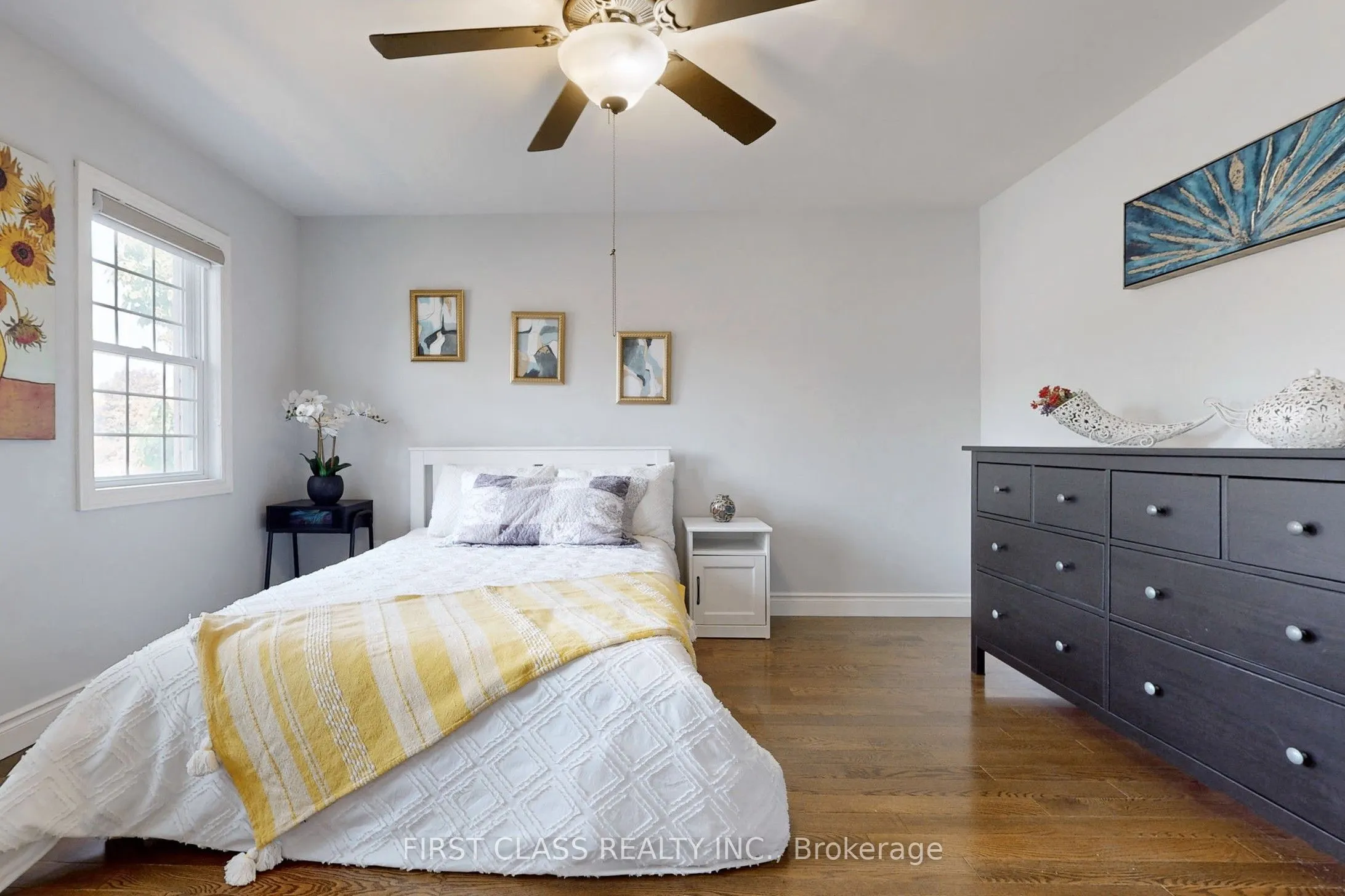 125 Longwater Chase