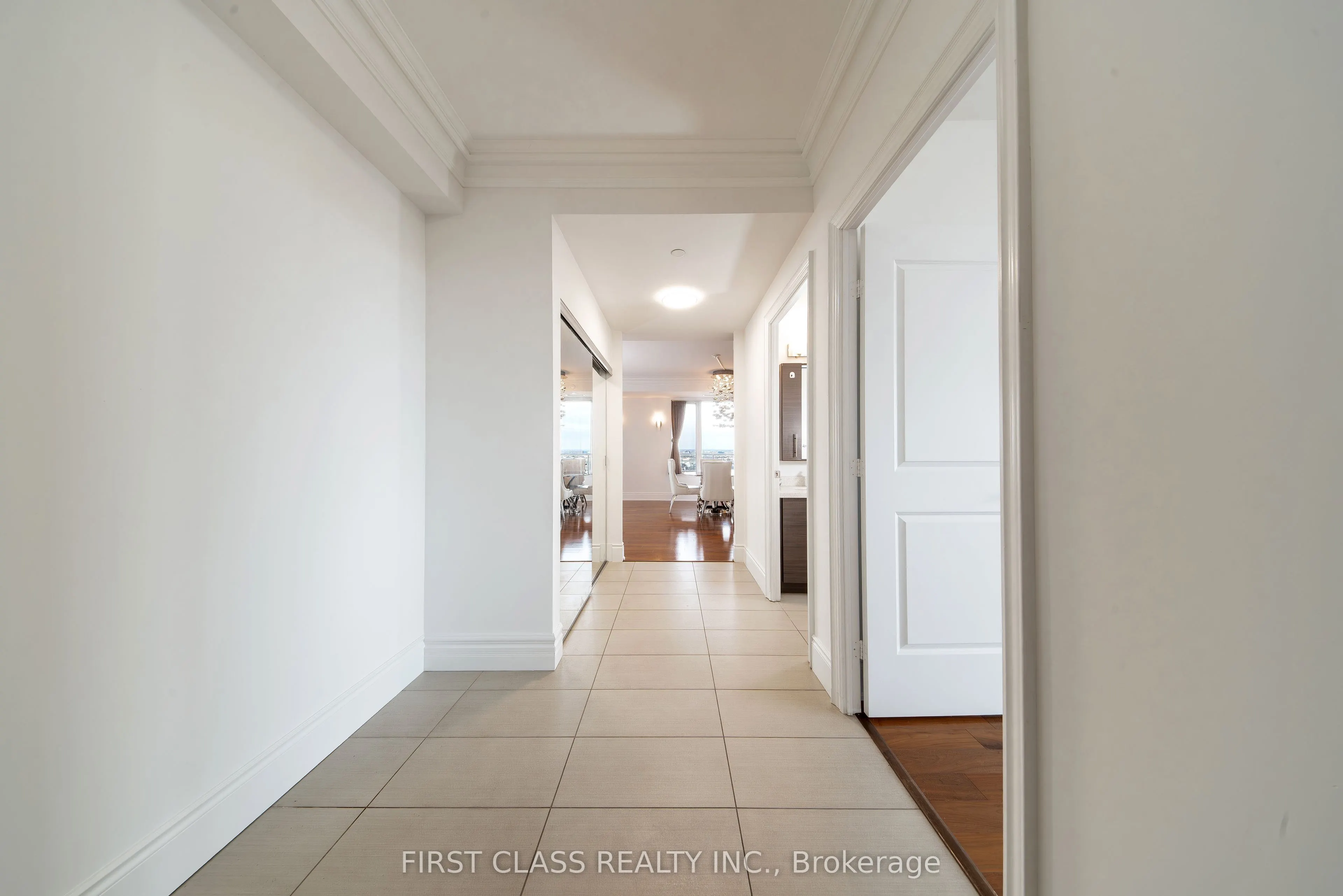 325 South Park Road, #Rg2