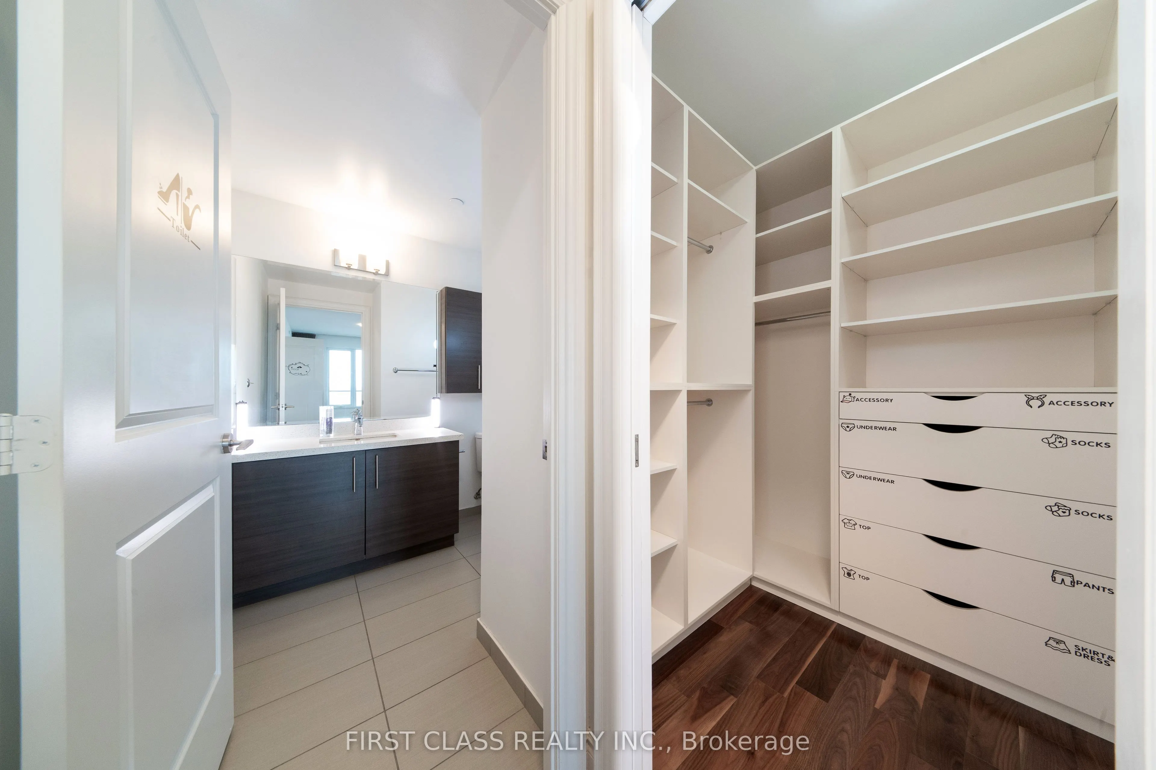 325 South Park Road, #Rg2