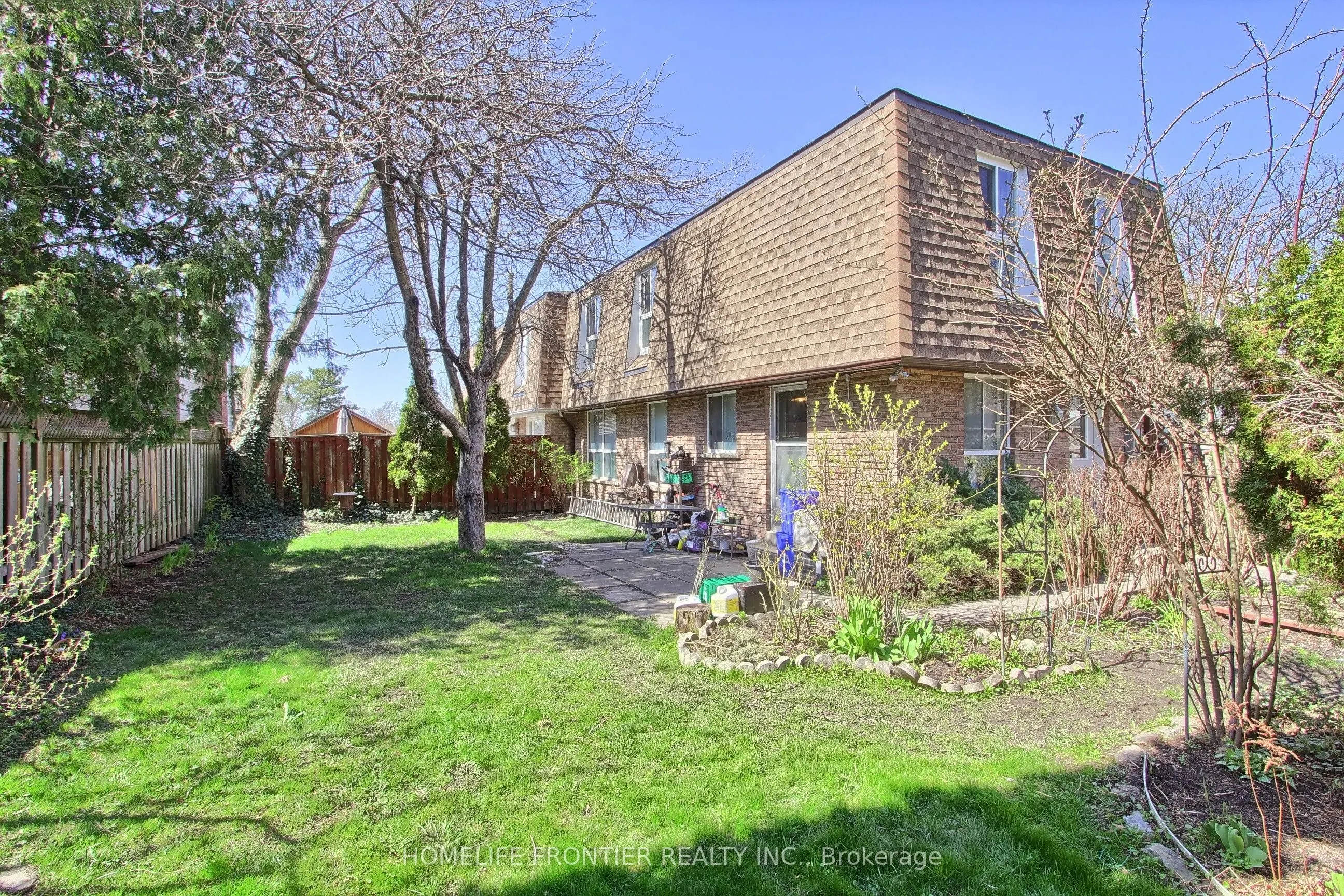 5 Penwick Crescent