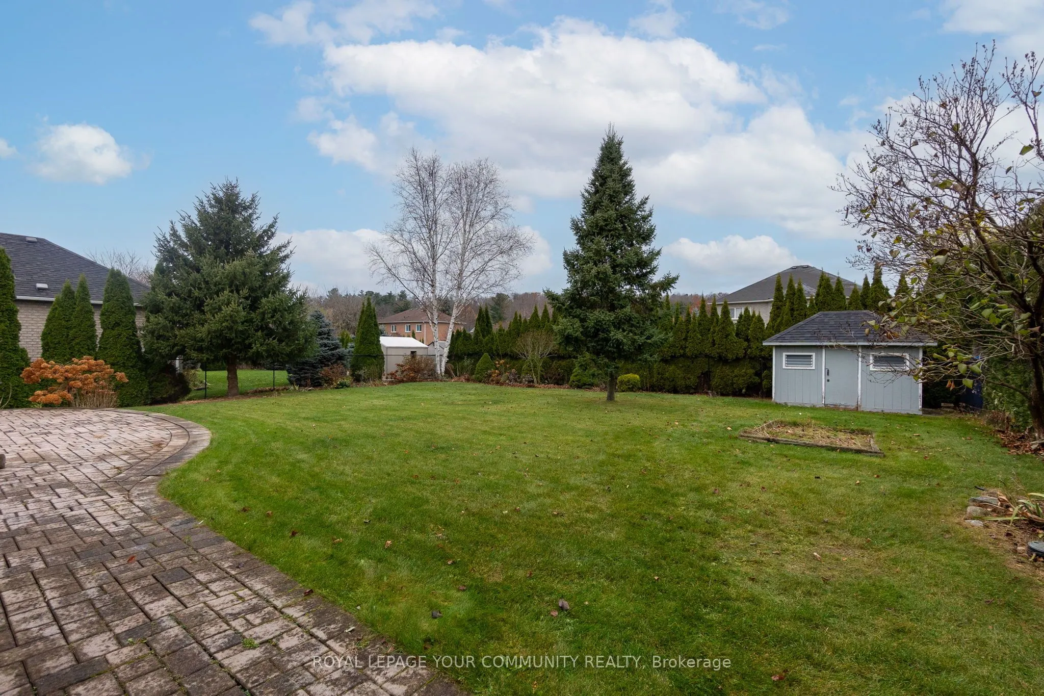 176 Laurentian Boulevard