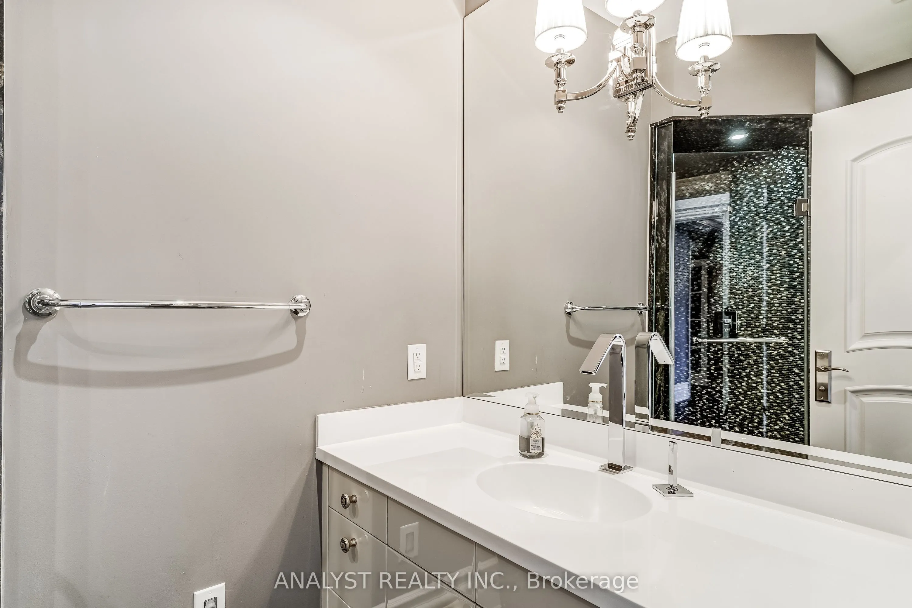 115 Hazelridge Court