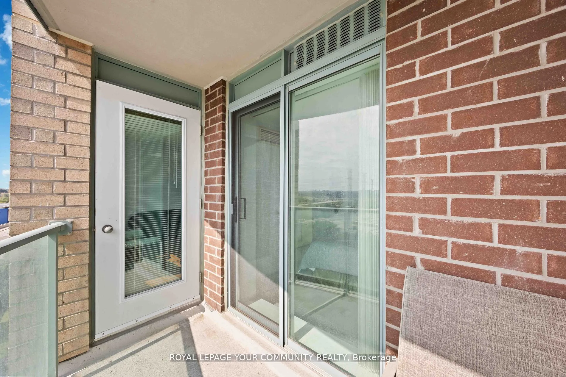 23 Oneida Crescent #909