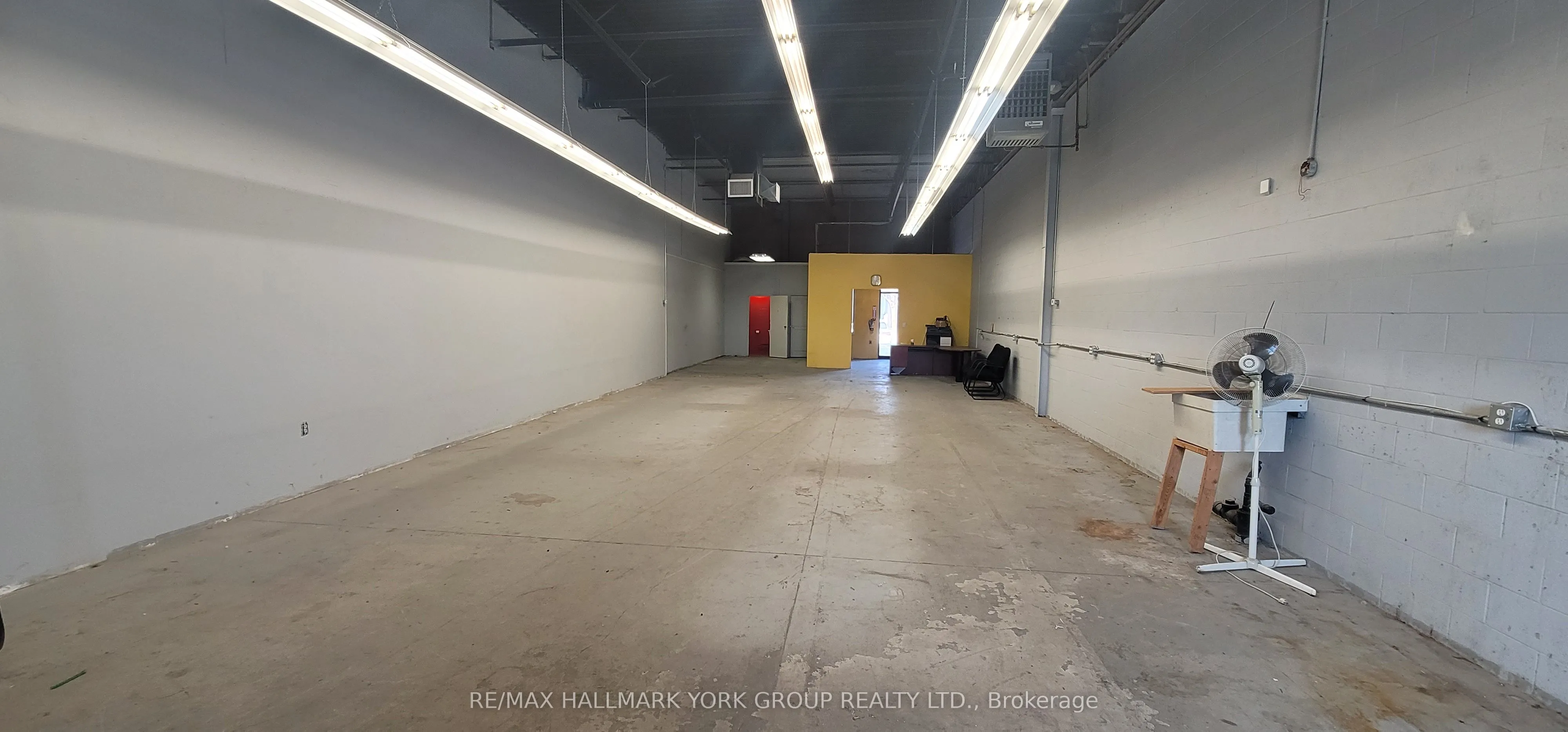 255 Industrial Parkway S, #4