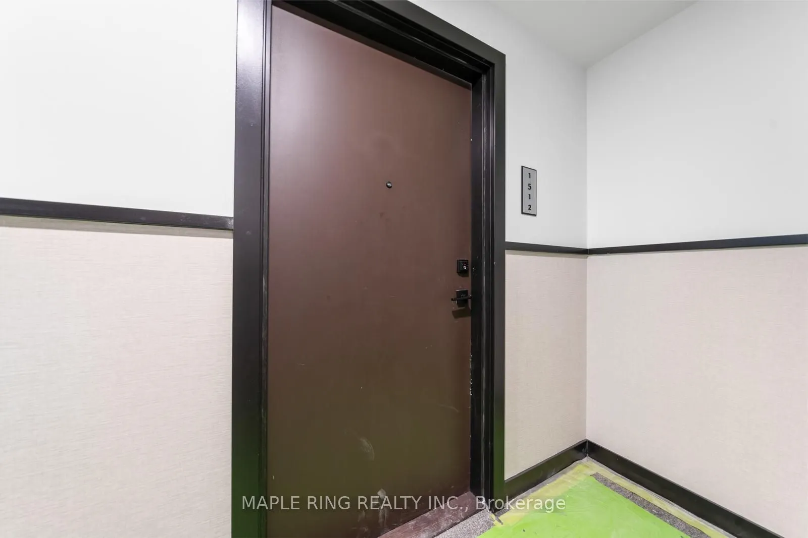 10 Abeja Street #1512