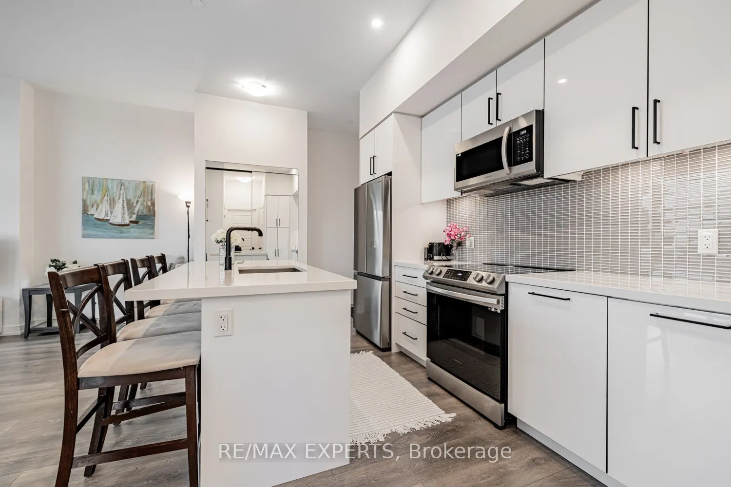 415 Sea Ray Avenue, #105