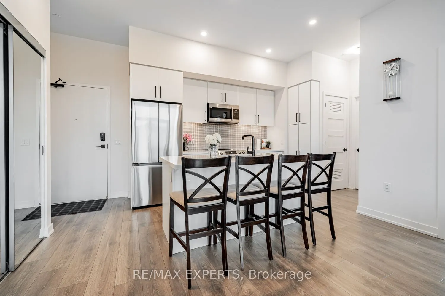 415 Sea Ray Avenue, #105