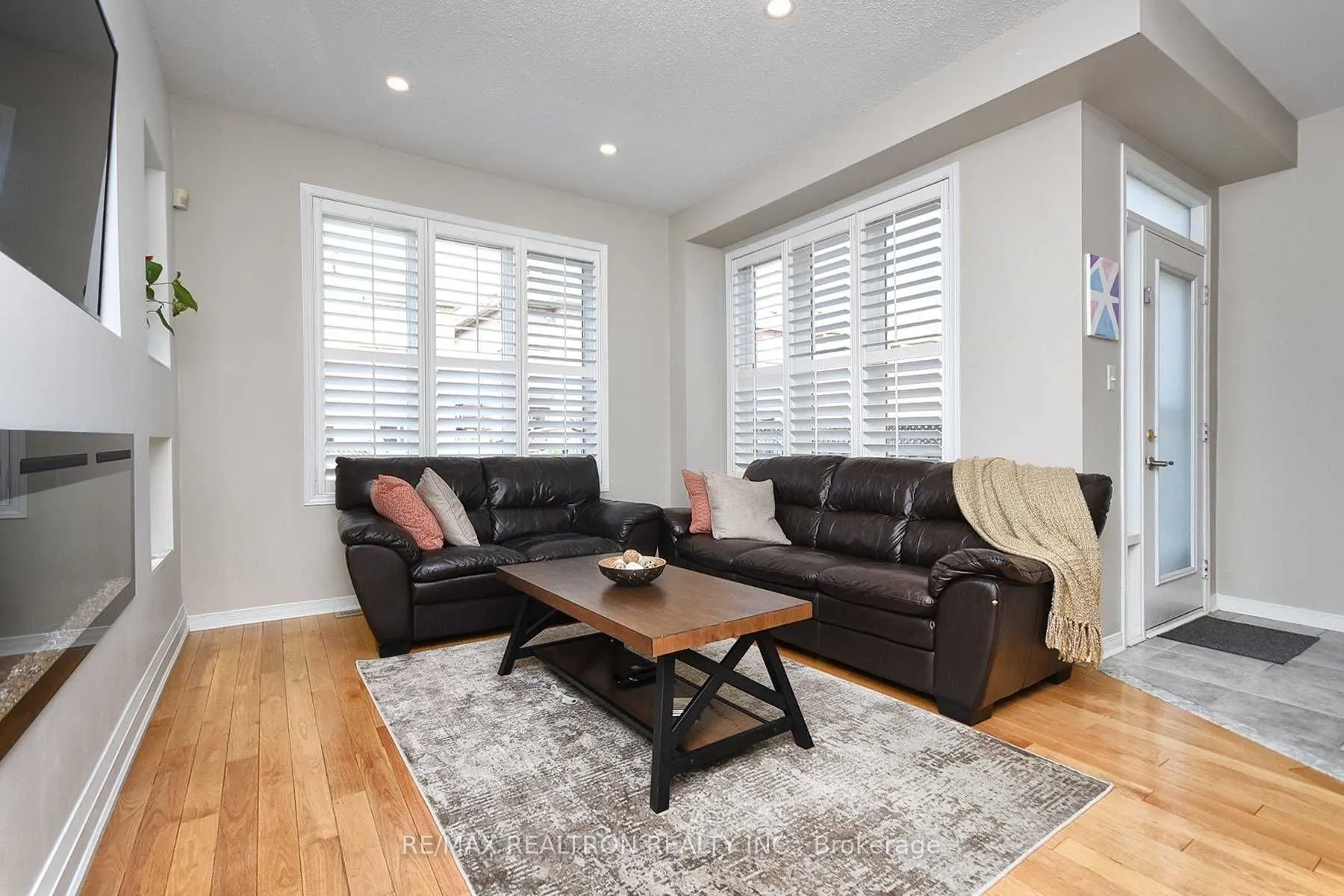 147 Laramie Crescent