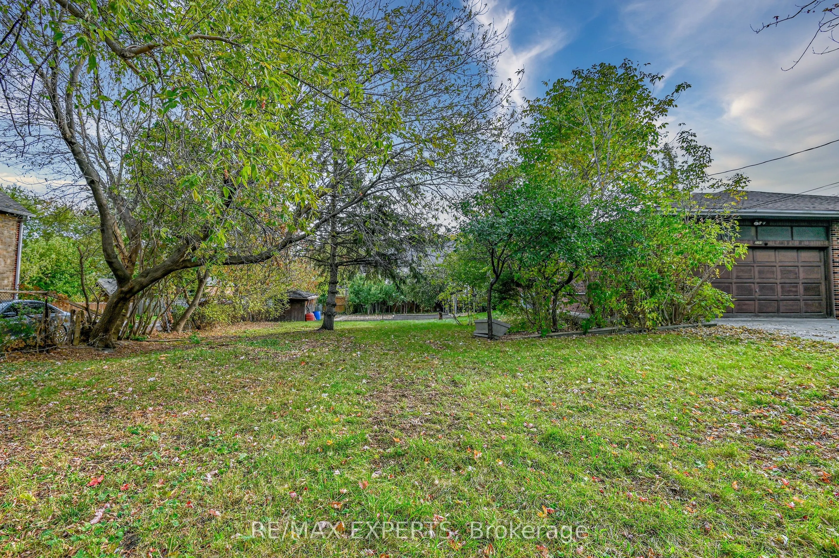 2355 Major Mackenzie Drive