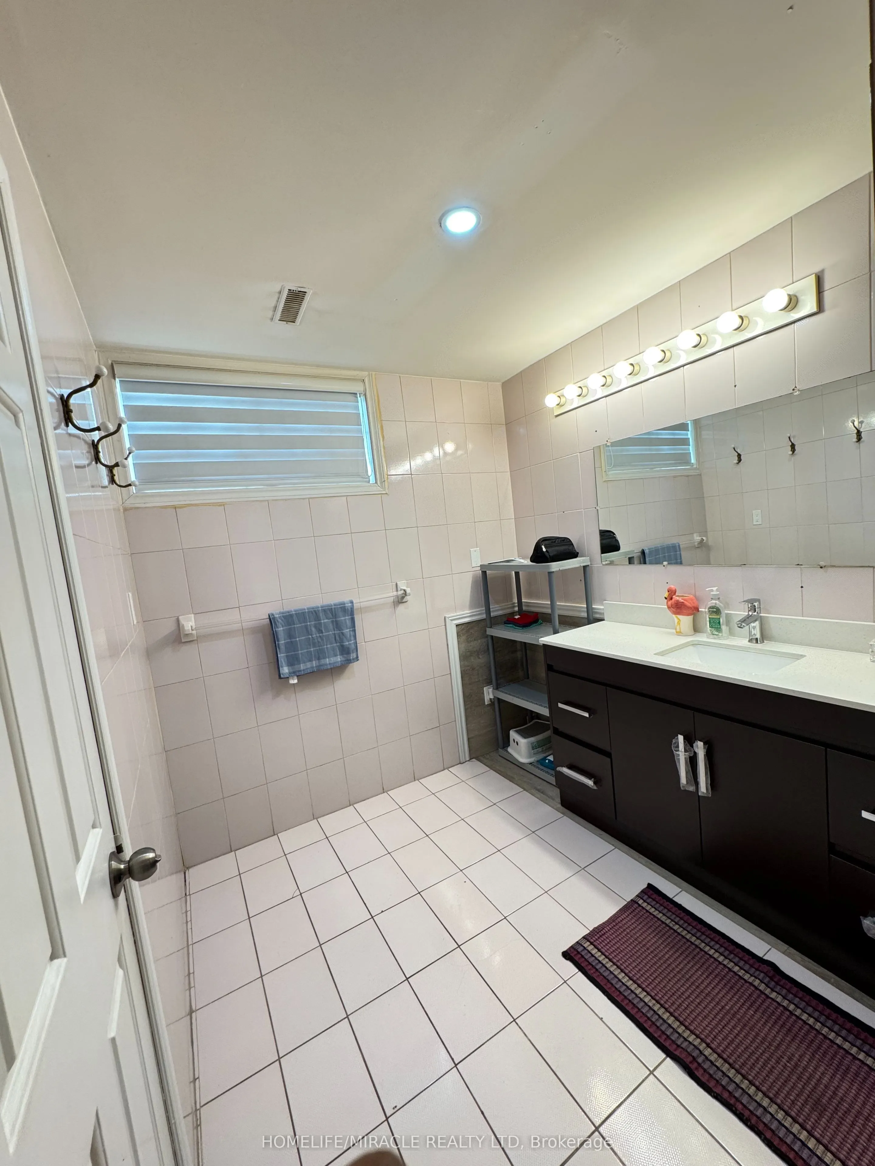 8 Keeleview Court #Bsmt