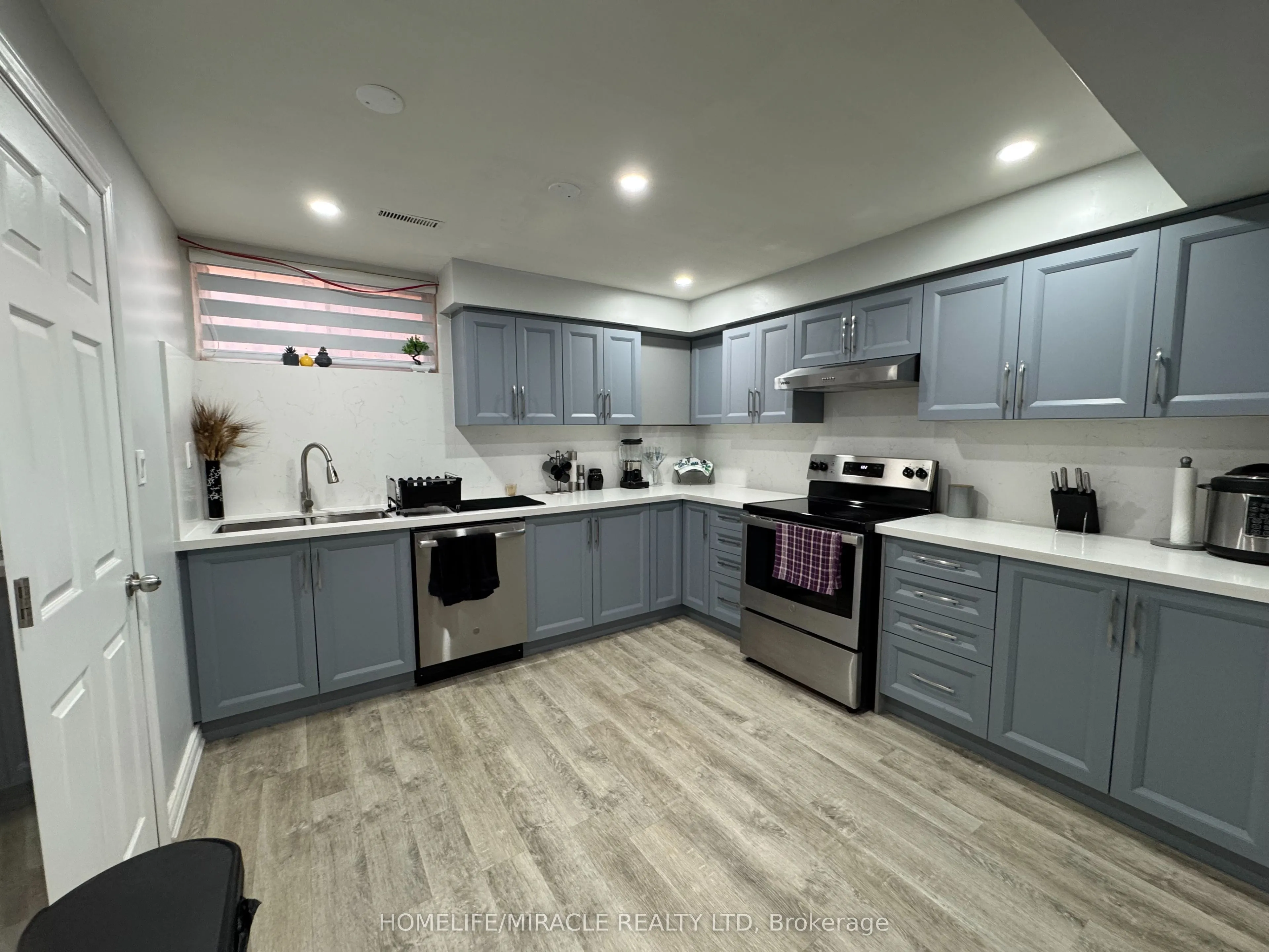 8 Keeleview Court #Bsmt