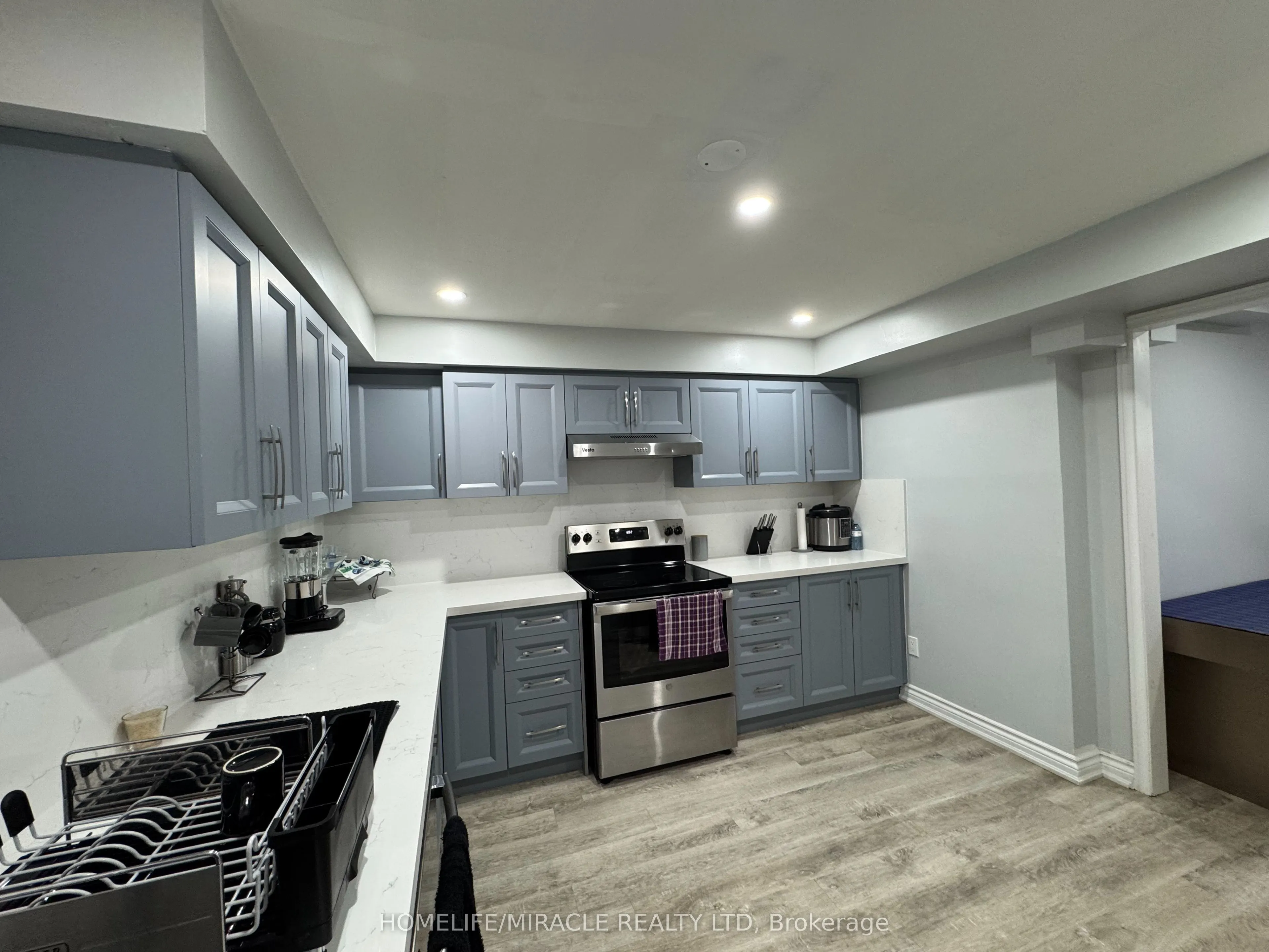 8 Keeleview Court #Bsmt