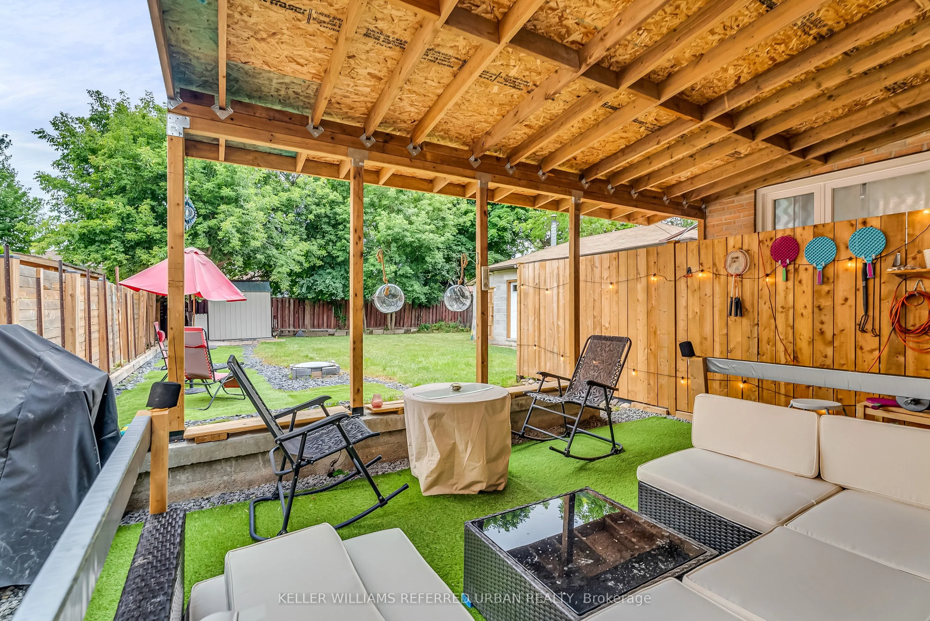 86 Morgan Avenue