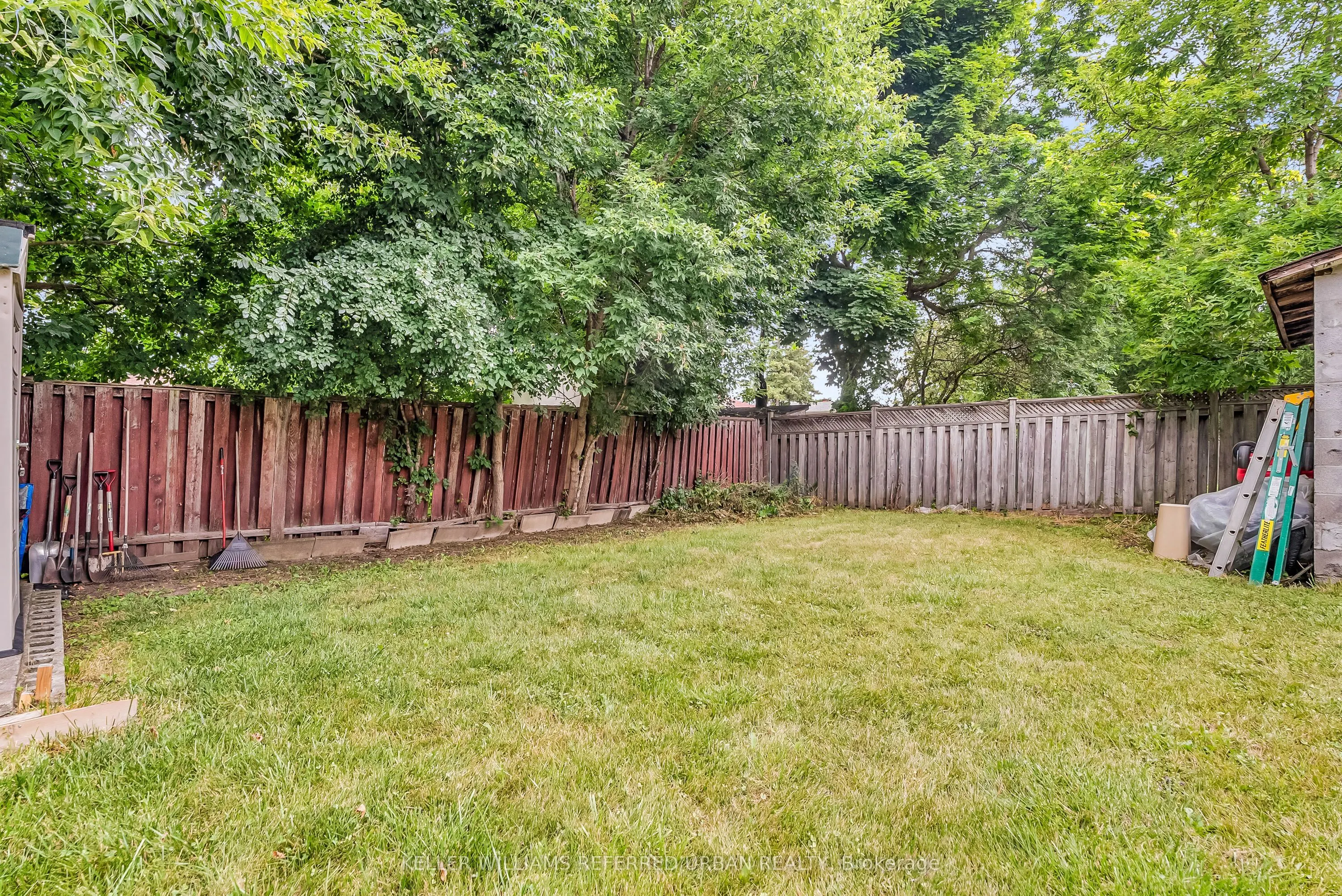 86 Morgan Avenue