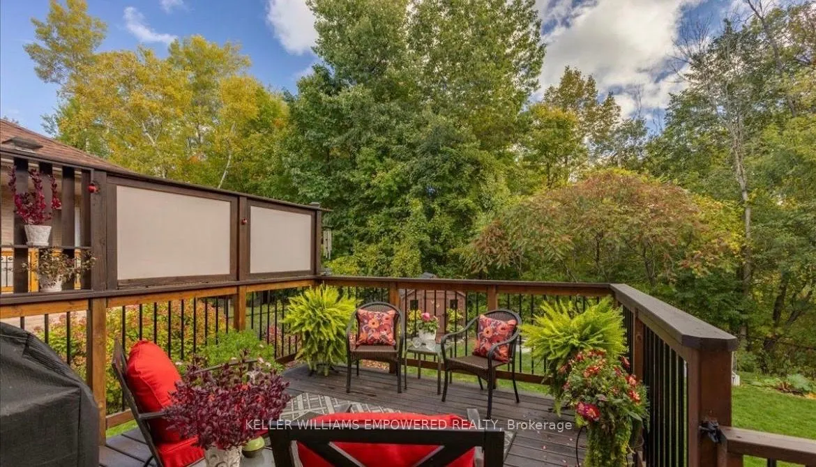 110 Glendower Crescent