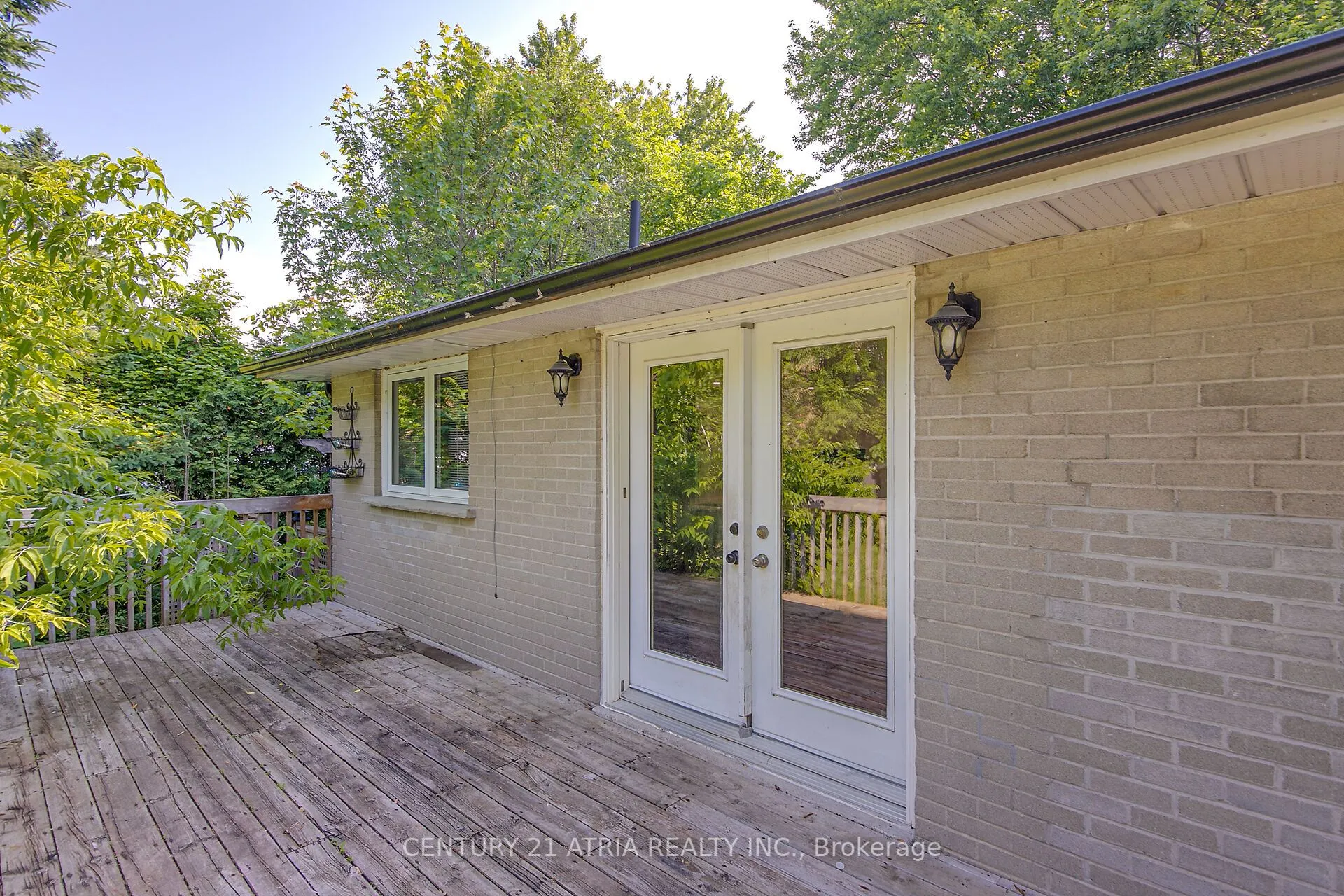 2070 St. Paul Road