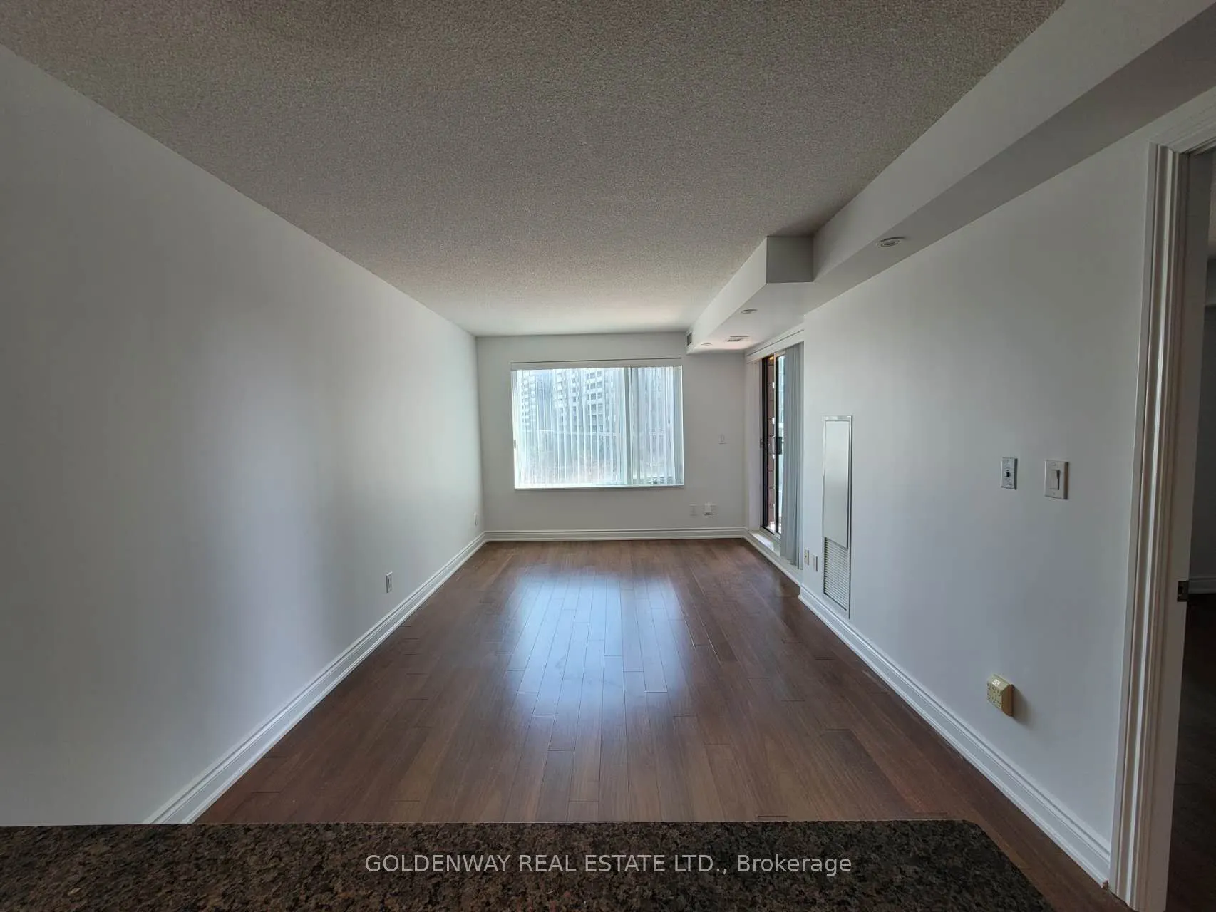 233 South Park Road, #501