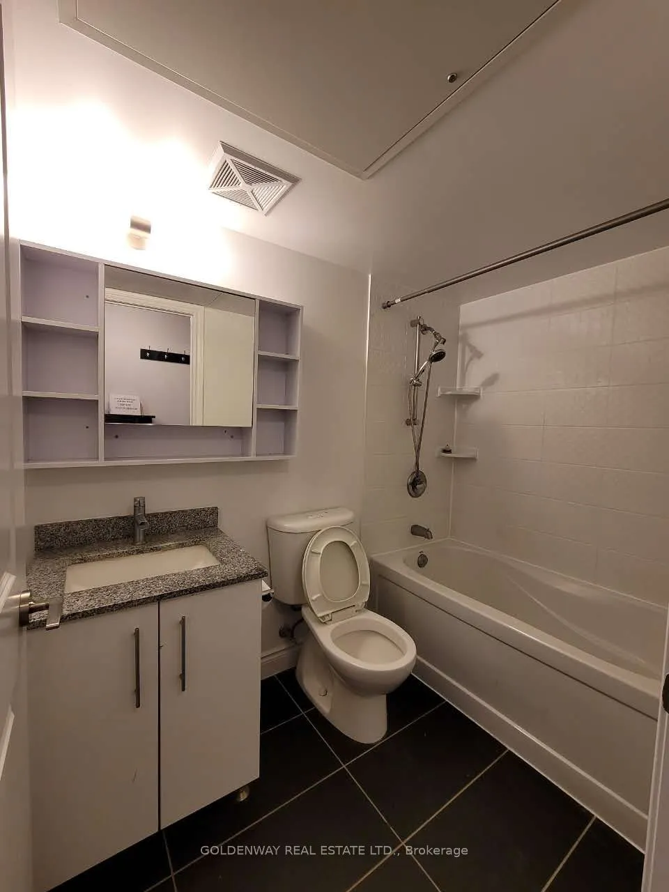 233 South Park Road, #501