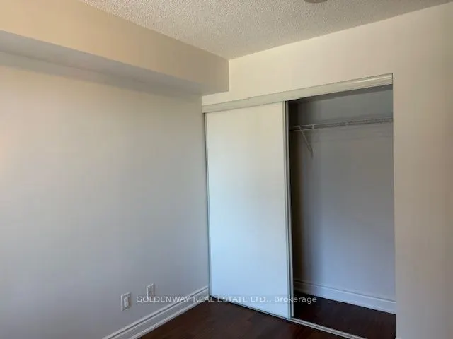 233 South Park Road, #501