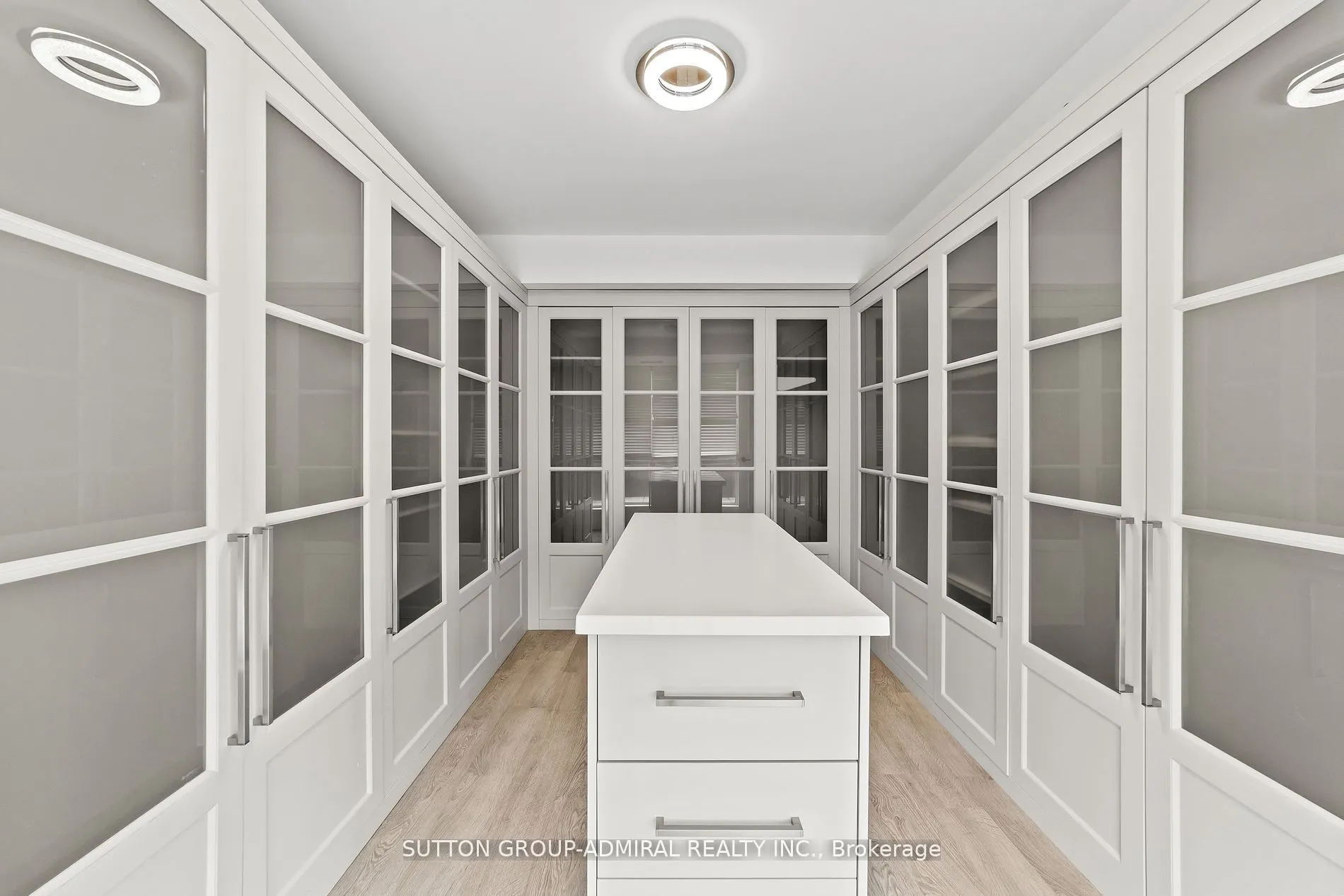 7608 Yonge Street, #514