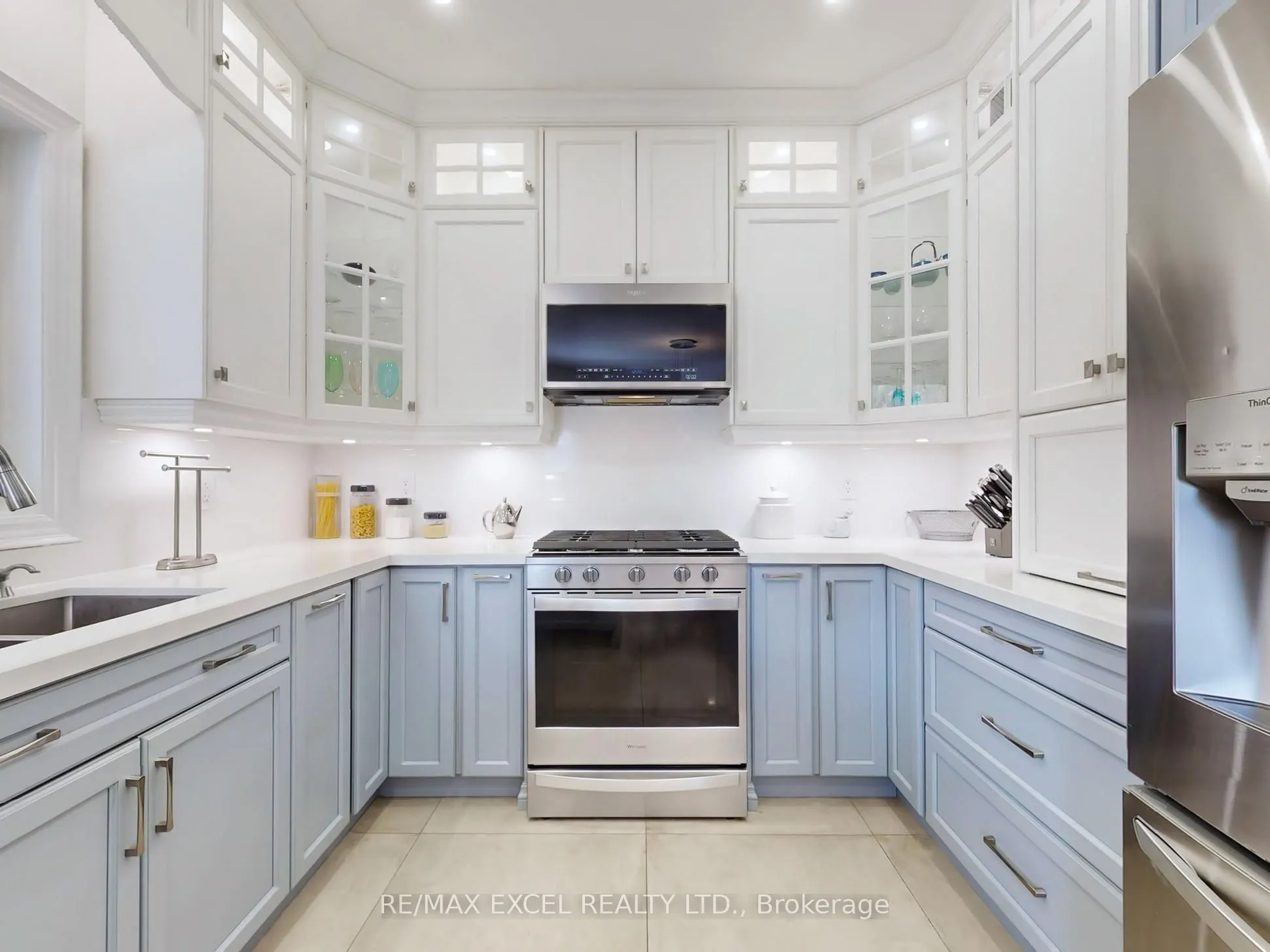 78 Shaftsbury Avenue