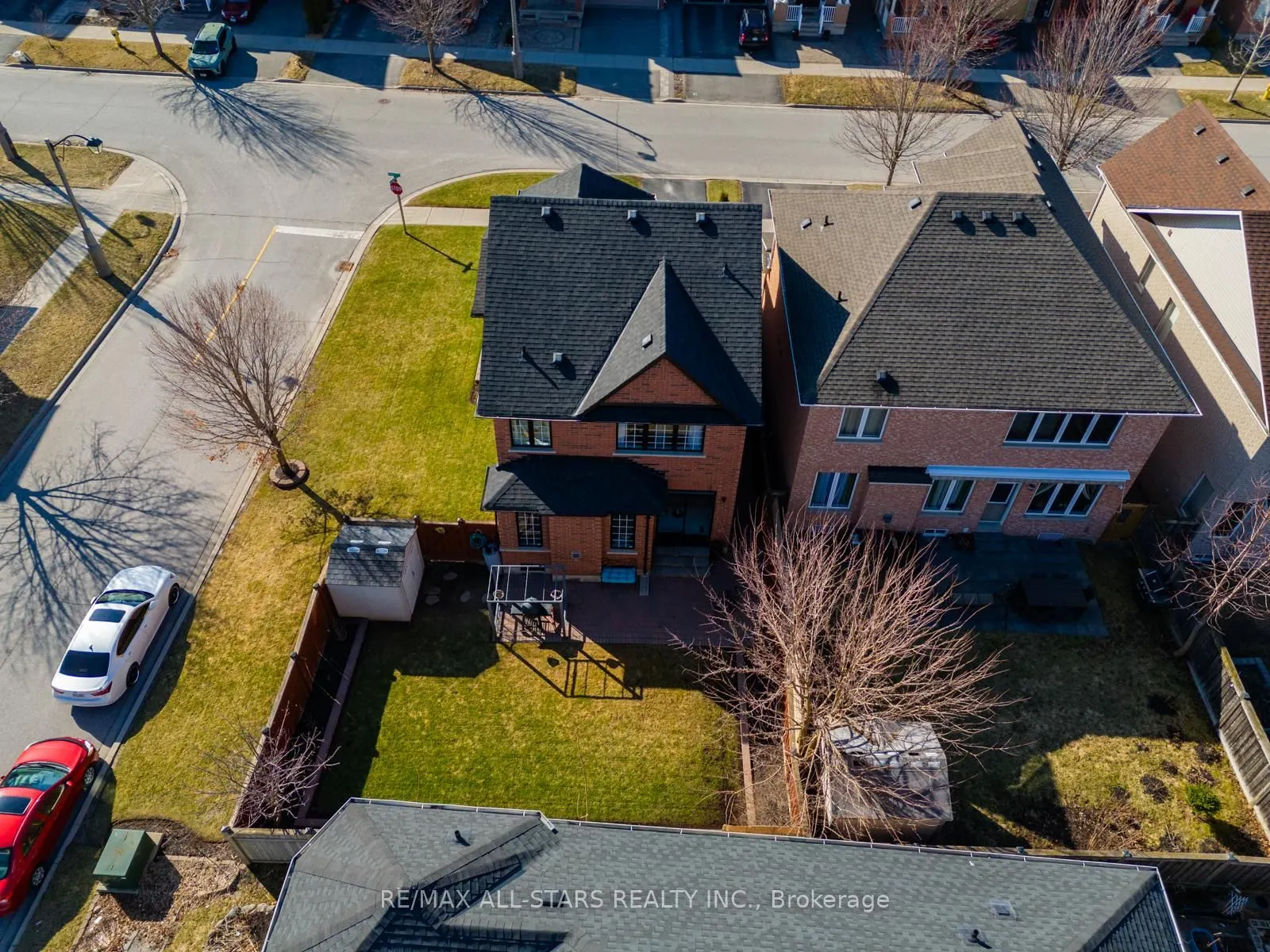 37 Mantle Avenue