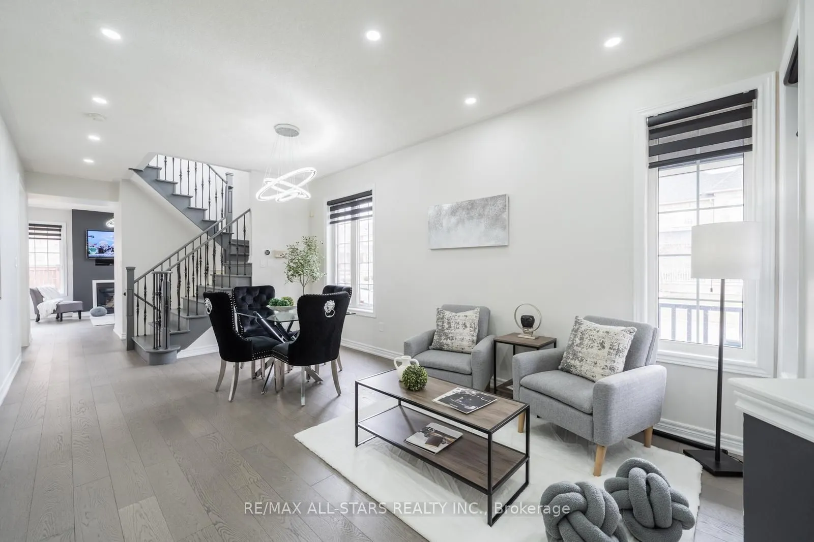 37 Mantle Avenue