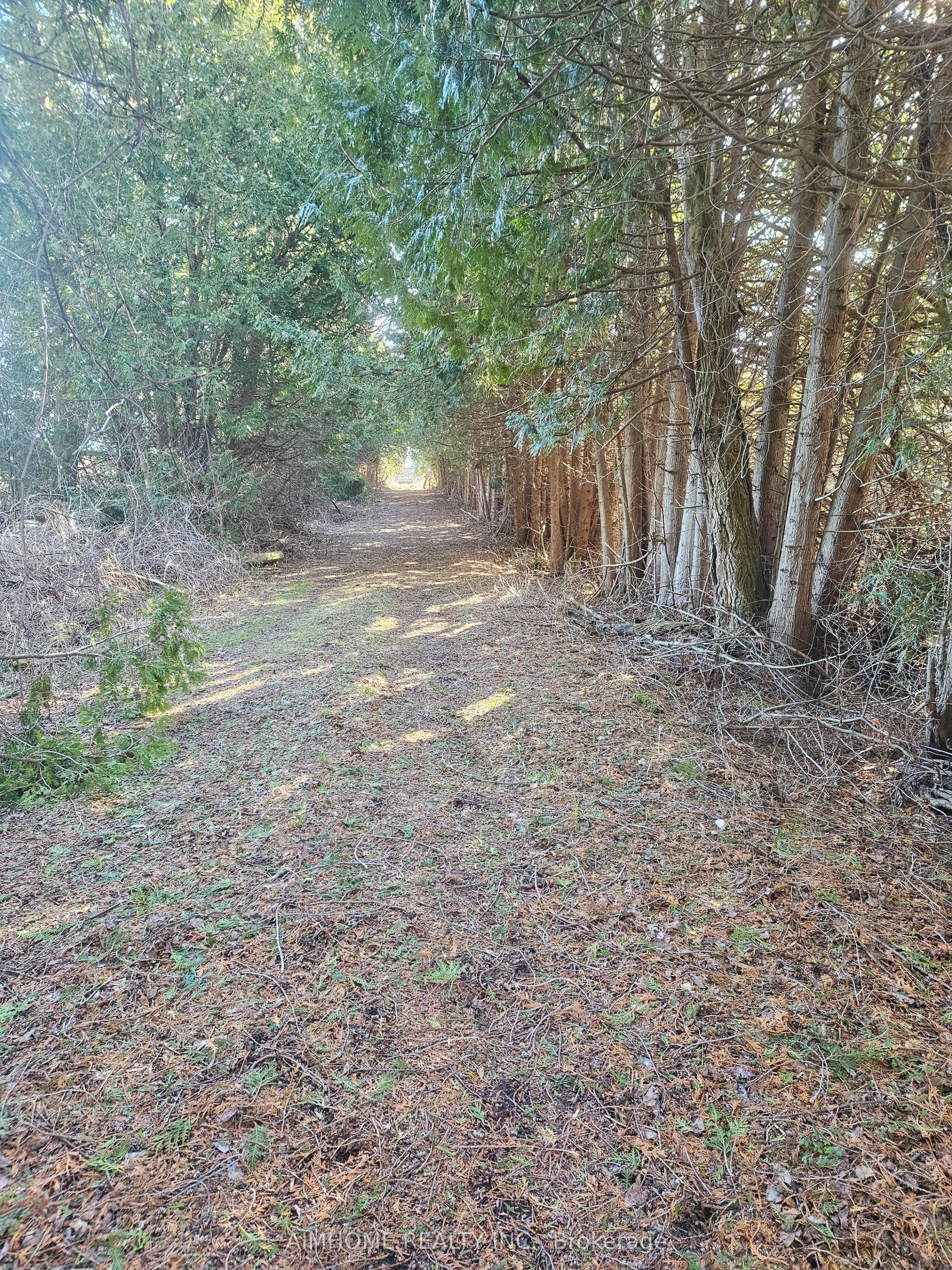 10400 and 10800 6th Concession