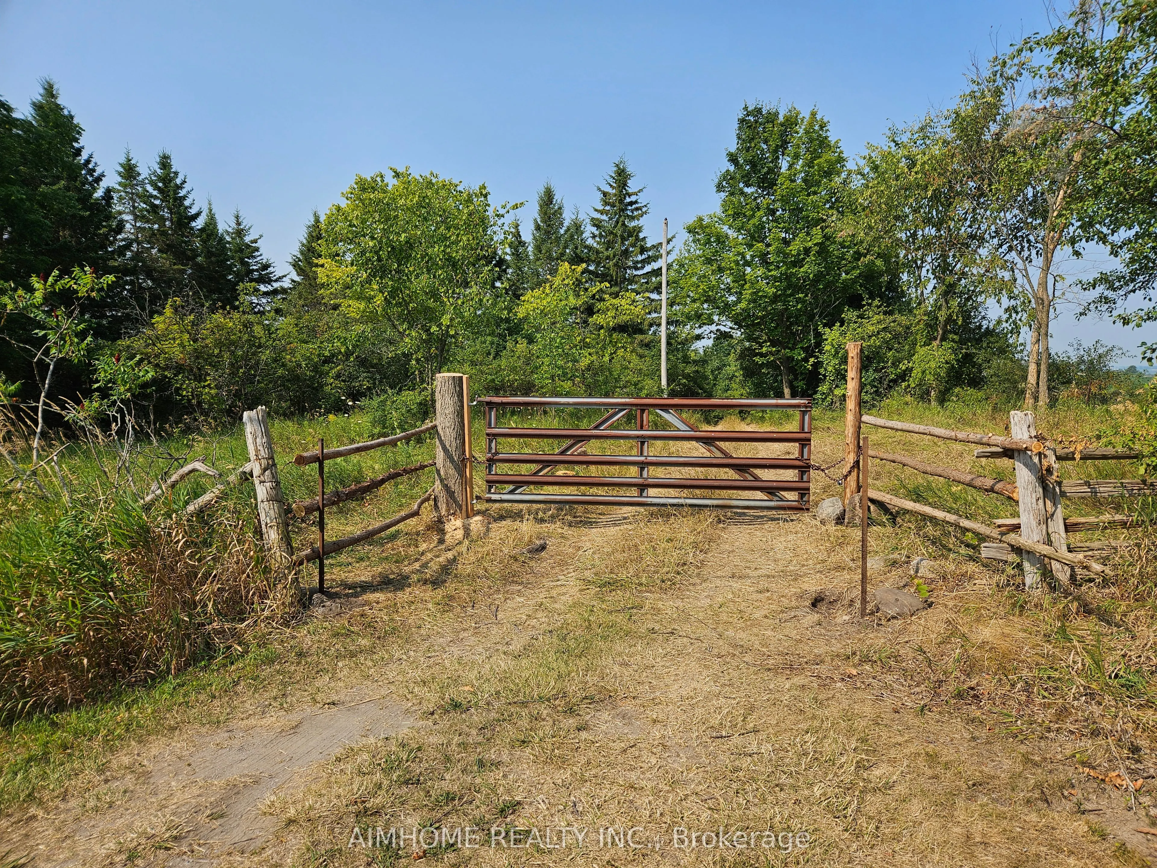 10400 and 10800 6th Concession