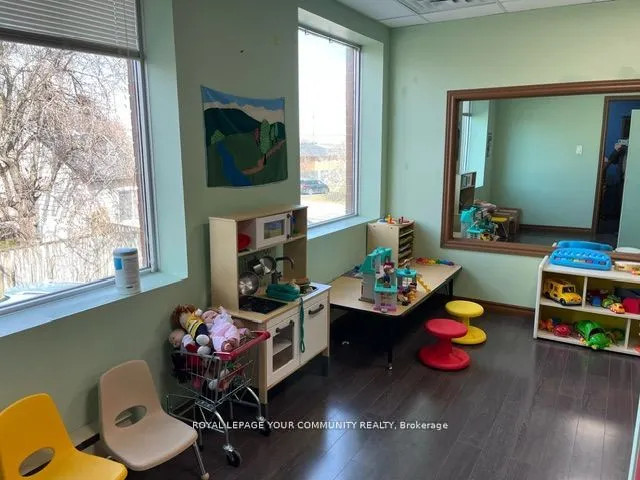 107 Holland Street E, #202